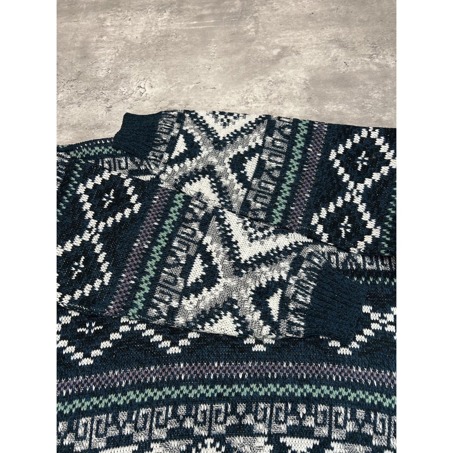 Vintage Michael Gerard Geometric Stripe Print Knit Sweater Size Medium