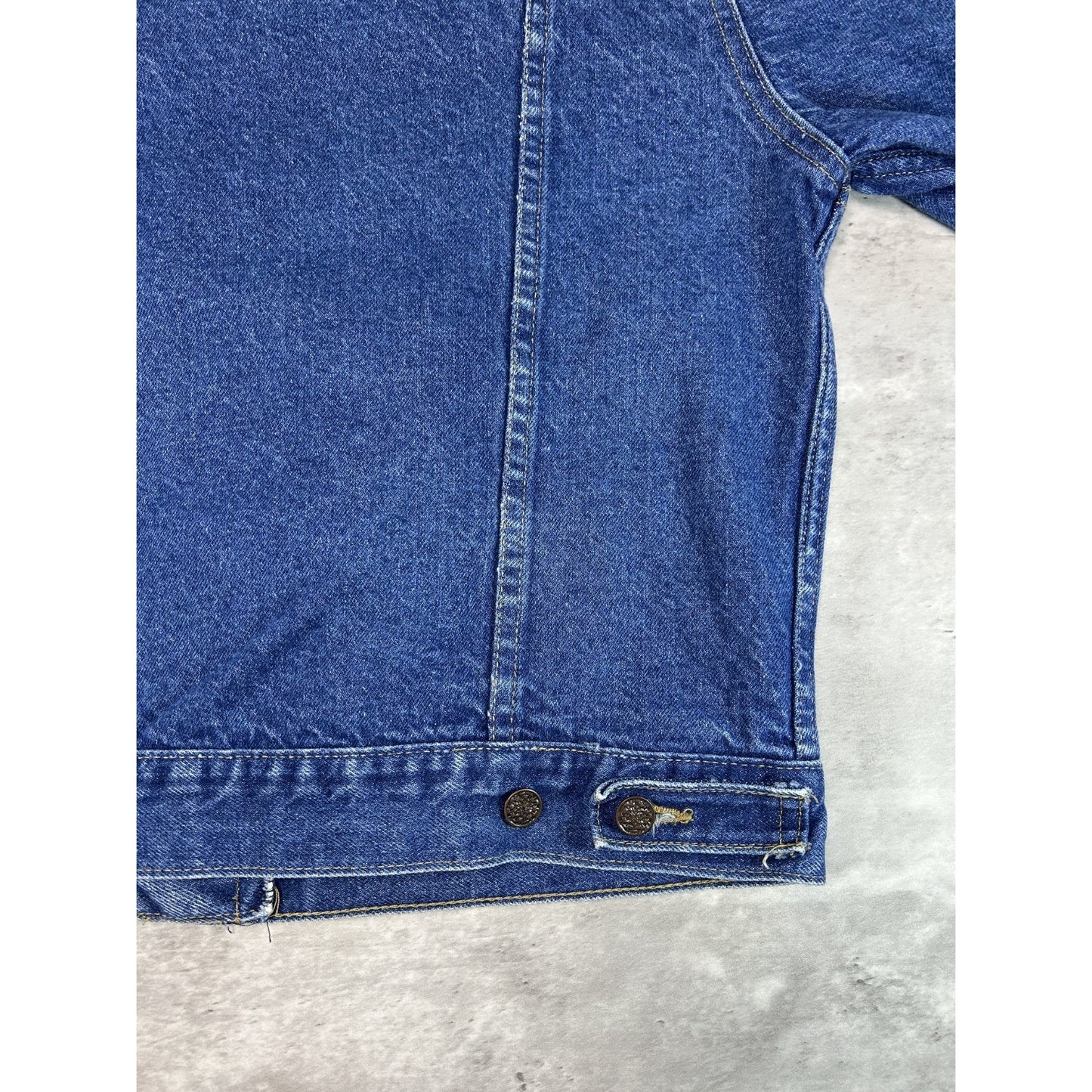 Vintage 80s/90s Dark Wash Denim Western Style Trucker Jacket Size Small