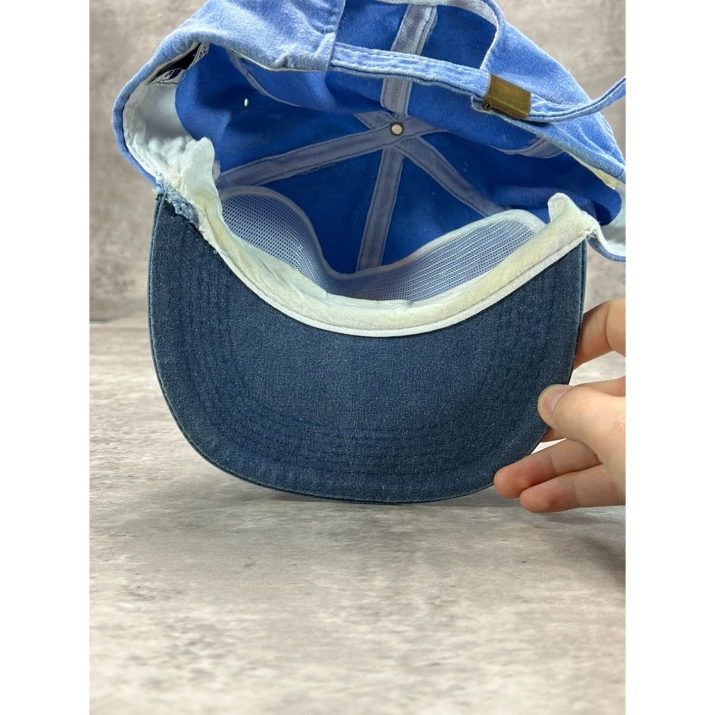 Vintage 90s Cayman Embroidered Crest Strapback Hat OSFA Blue