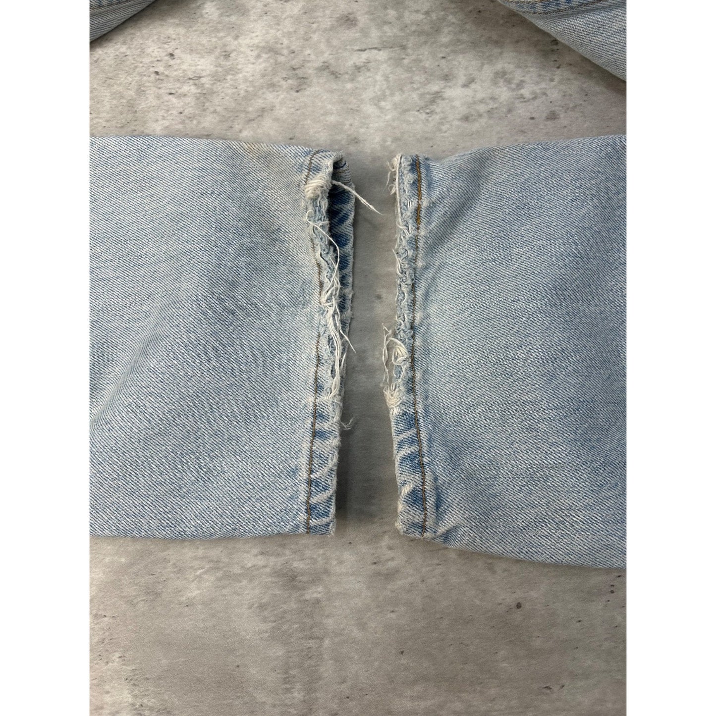 Vintage 90s Women's Levis 512 Slim Fit Red Tab Light Wash Denim Pants Size 36