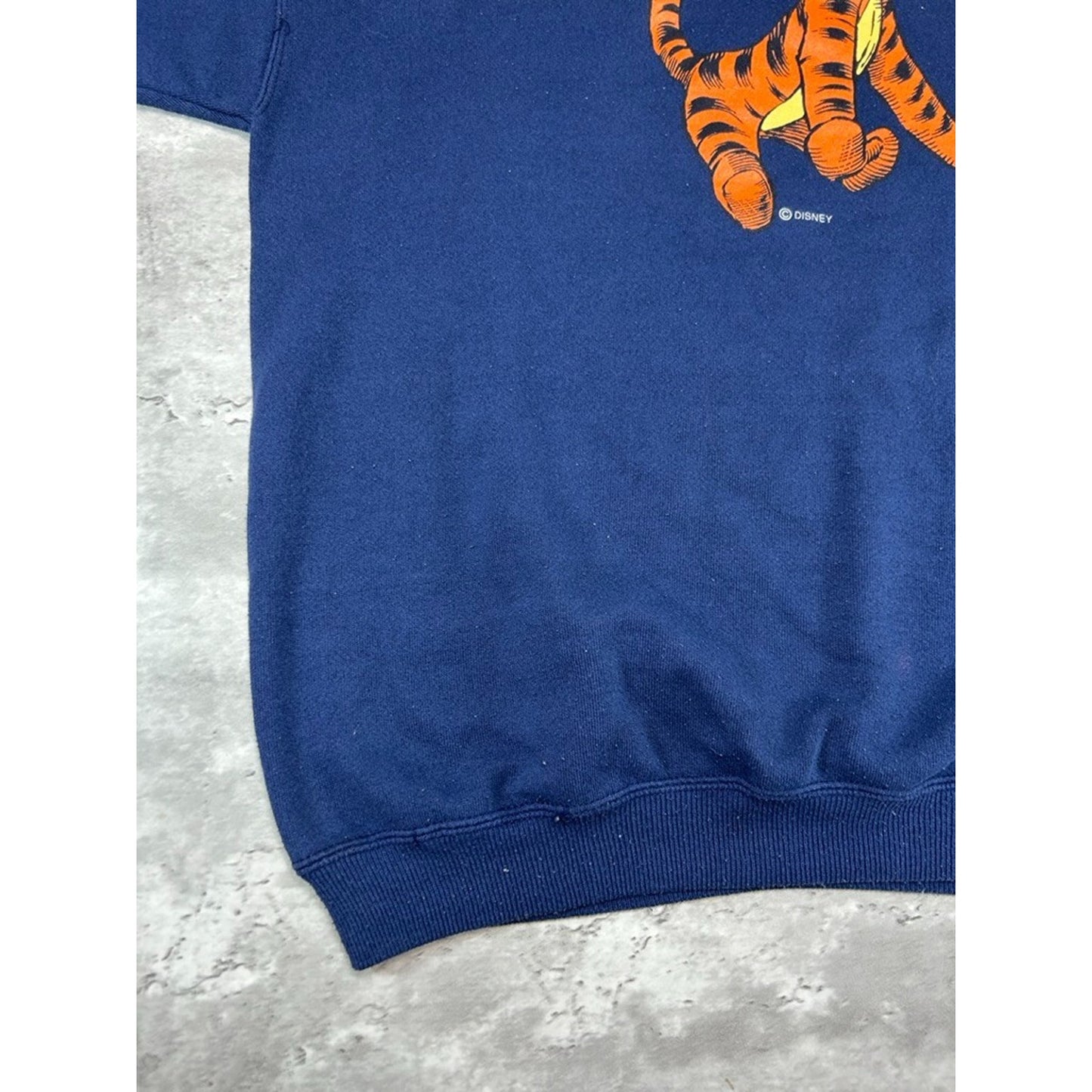 Vintage 90s Disney Winnie The Pooh Tigger Graphic Cartoon Sweatshirt Size Large