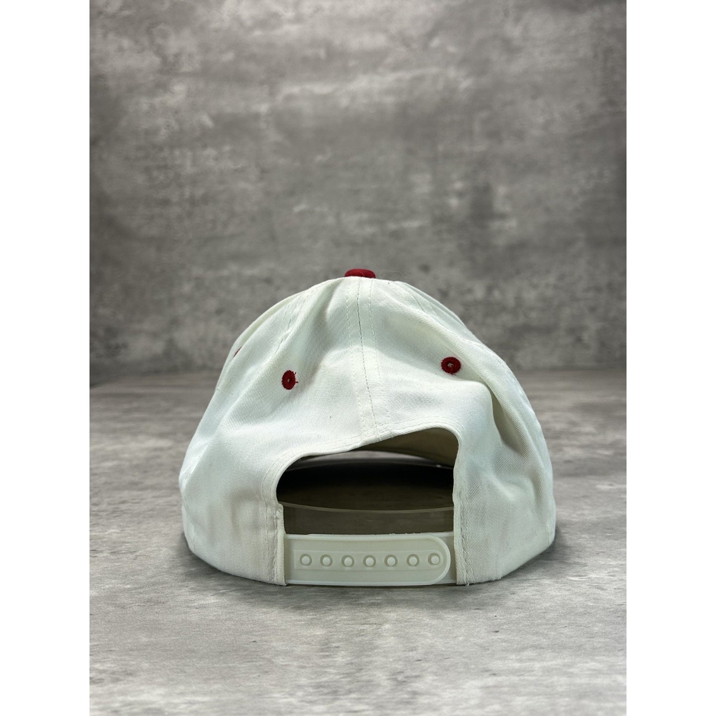 Vintage 90s Indiana Hoosiers NCAA Embroidered Logo Two Tone Snapback Hat OSFA