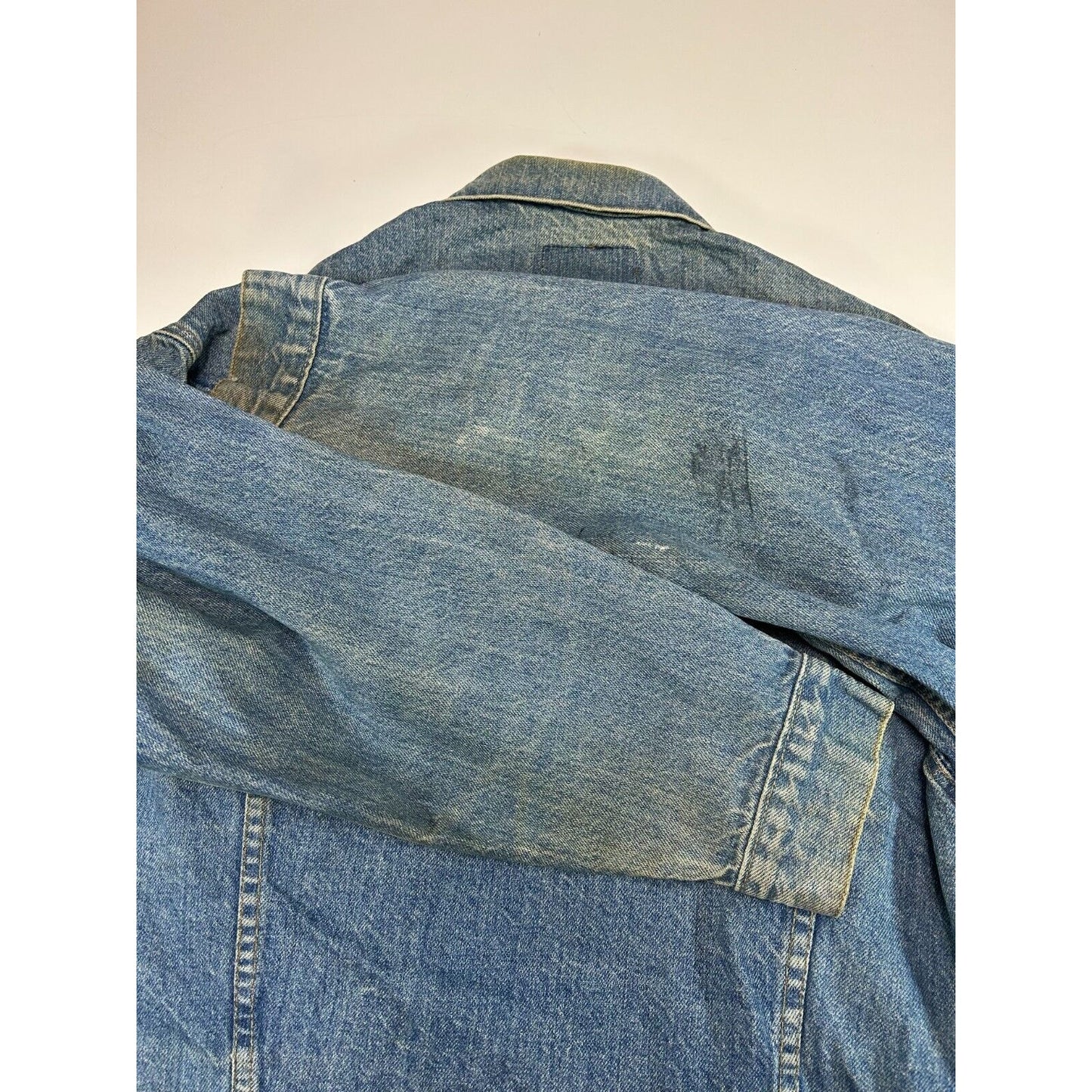 Vintage 90s Levis Red Tab Medium Wash Denim Type 3 Jacket Size Medium