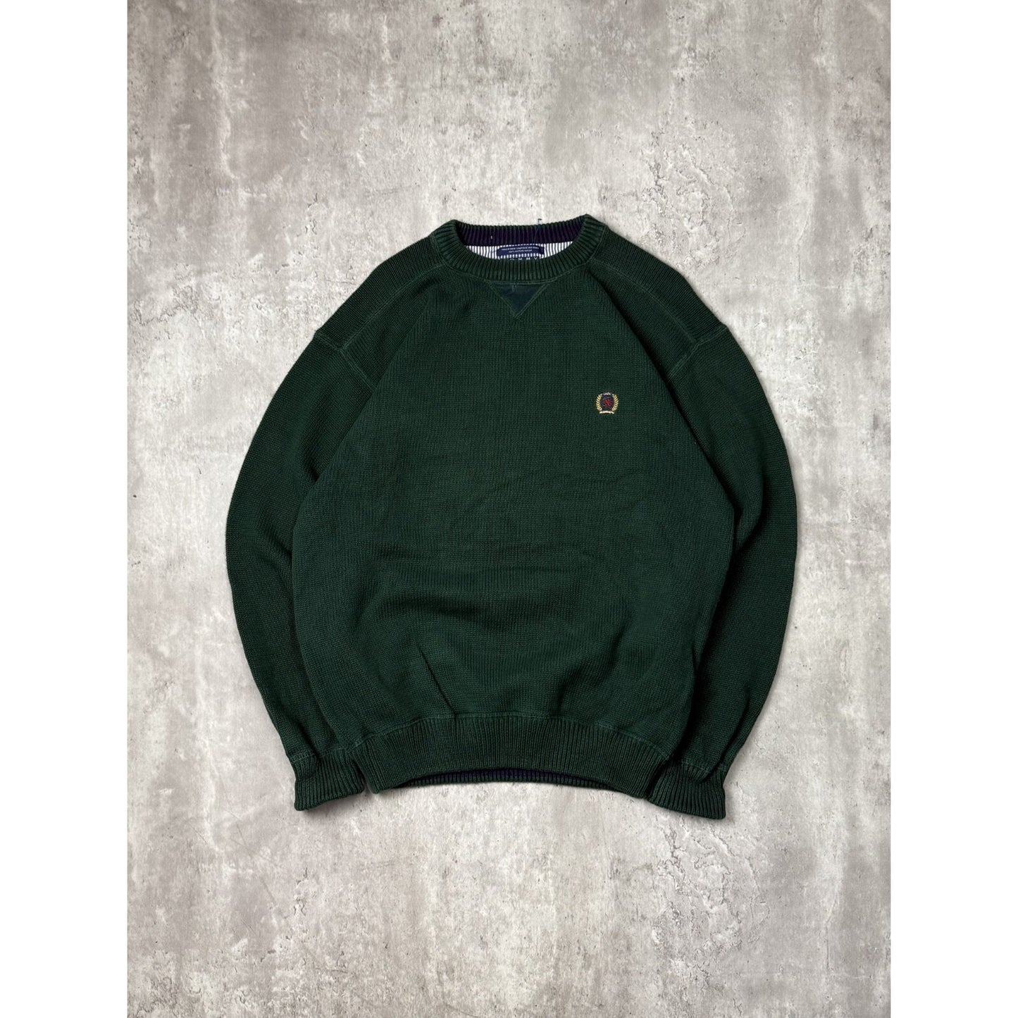 Vintage Tommy Hilfiger Embroidered Crest Pullover Sweater Size Large Green
