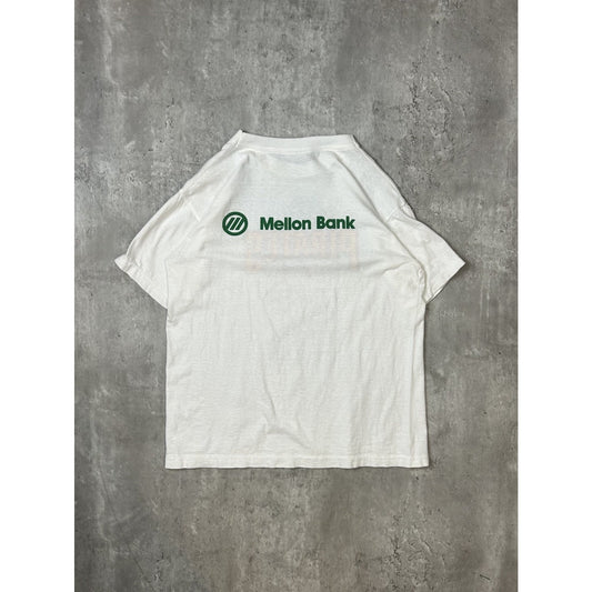 Vintage 90s Pittsburgh Pirates MLB Spellout Graphic Baseball T-Shirt Size Medium