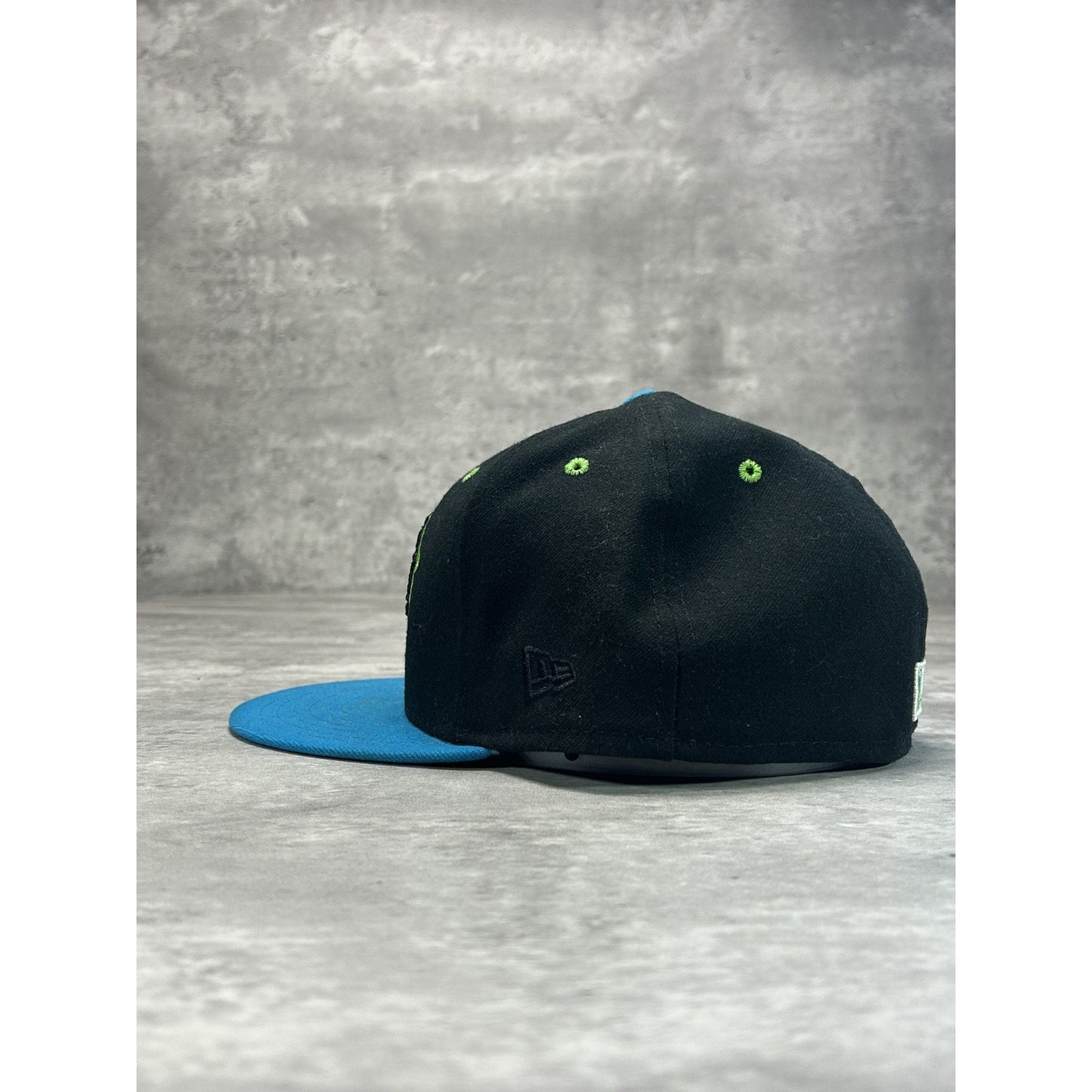 Pensacola Blue Wahoos MiLB Embroidered Logo Baseball Fitted Hat 7 1/2
