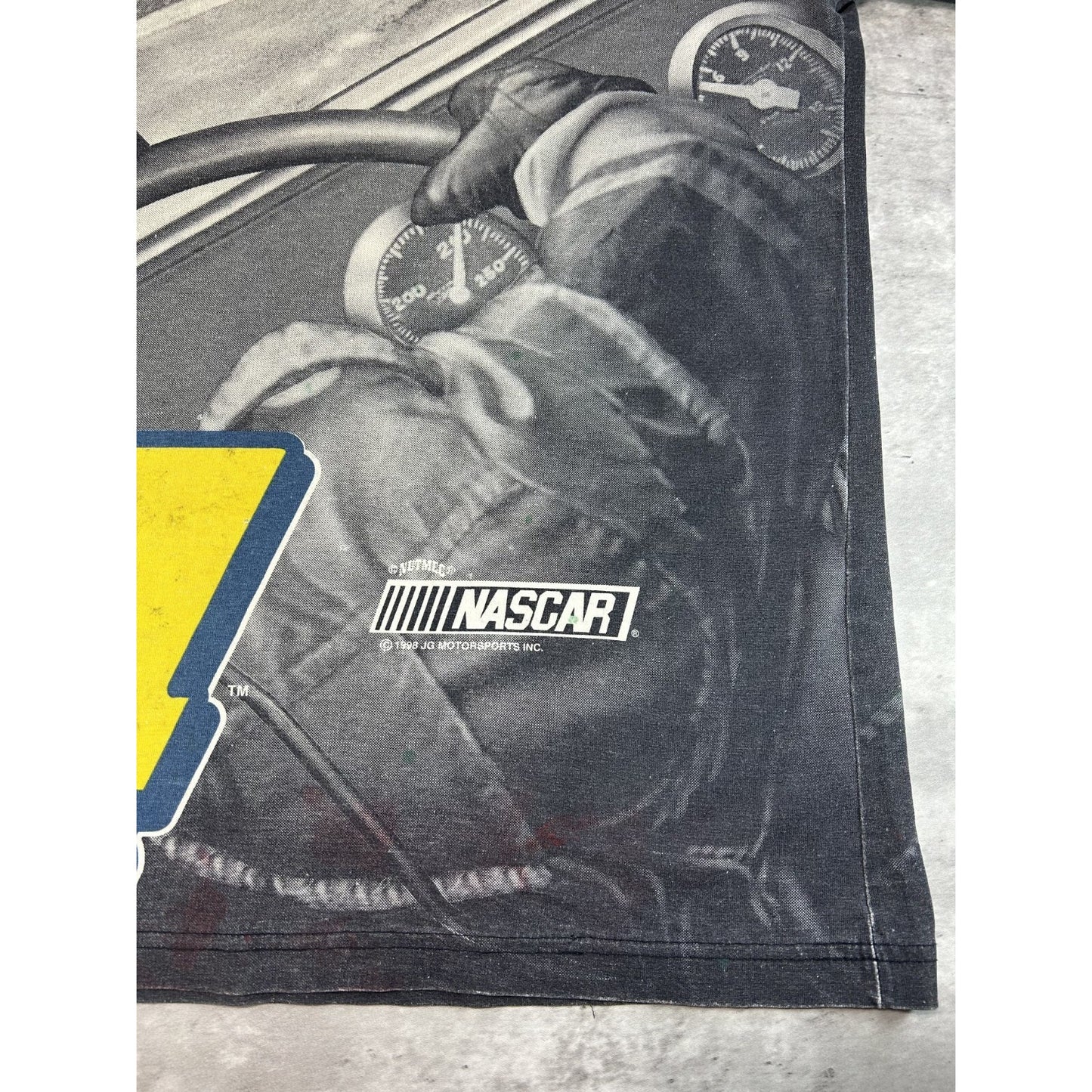 VTG 1998 Jeff Gordon #24 Dupont Racing Nascar All Over Print T-Shirt Size Large