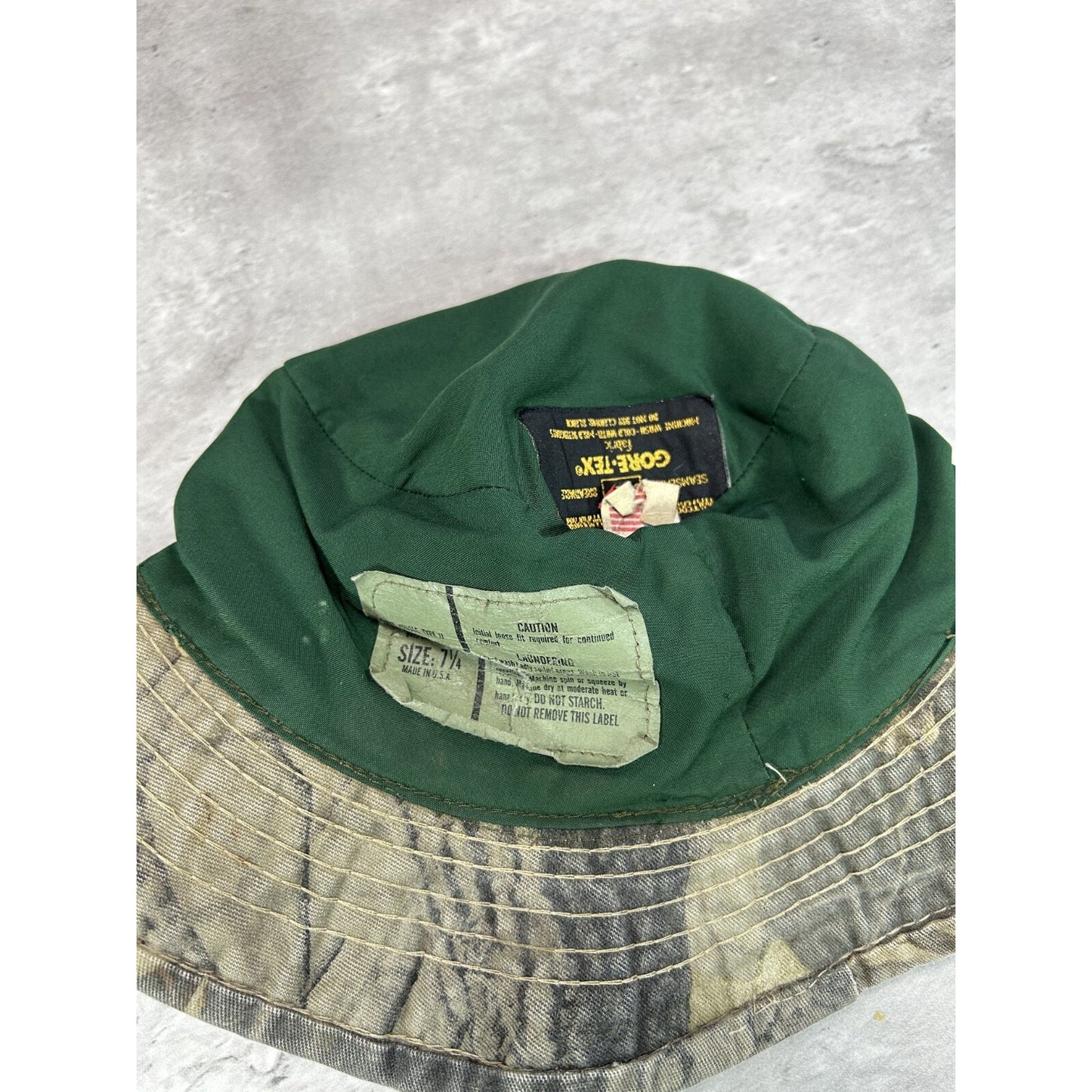Vintage 90s Gore-Tex Hunting Camo Outdoors Bucket Hat OSFA Green/Brown