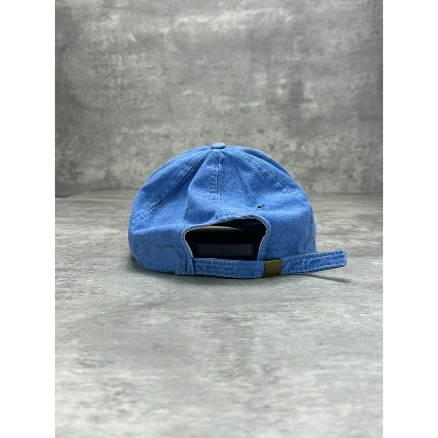 Vintage 90s Cayman Embroidered Crest Strapback Hat OSFA Blue