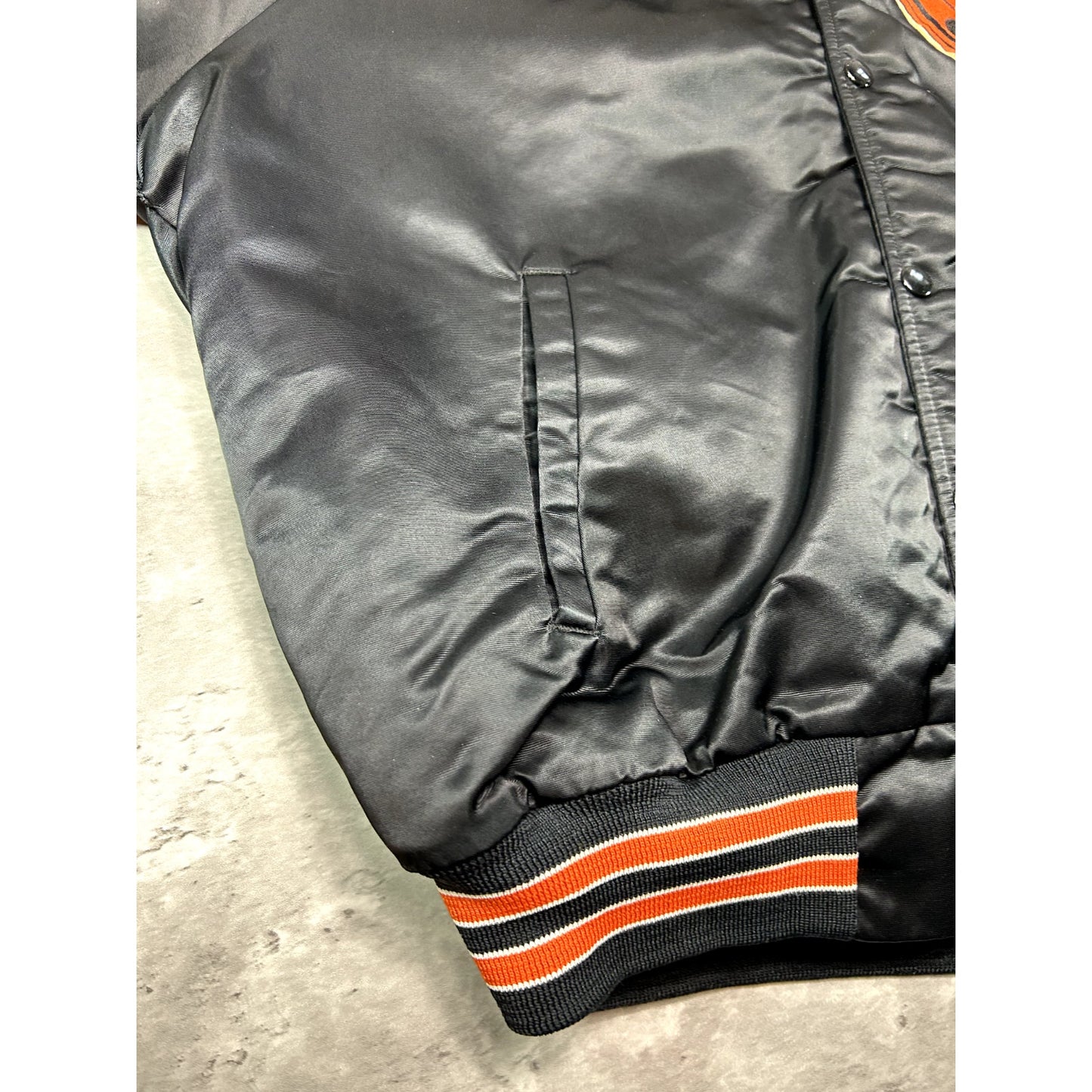 Vintage 80s Cincinnati Bengals NFL Chalk Line Satin Varsity Jacket Size Large