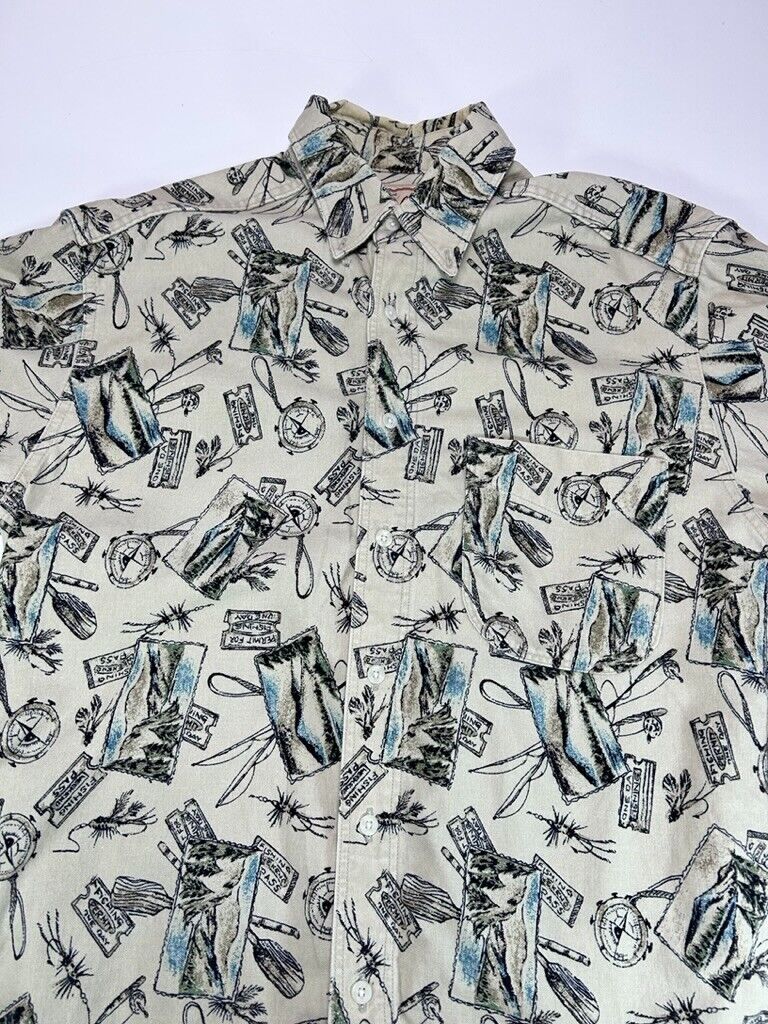 Vintage 90s Woolrich Fishing Graphic AOP Long Sleeve Button Up Shirt Size Medium