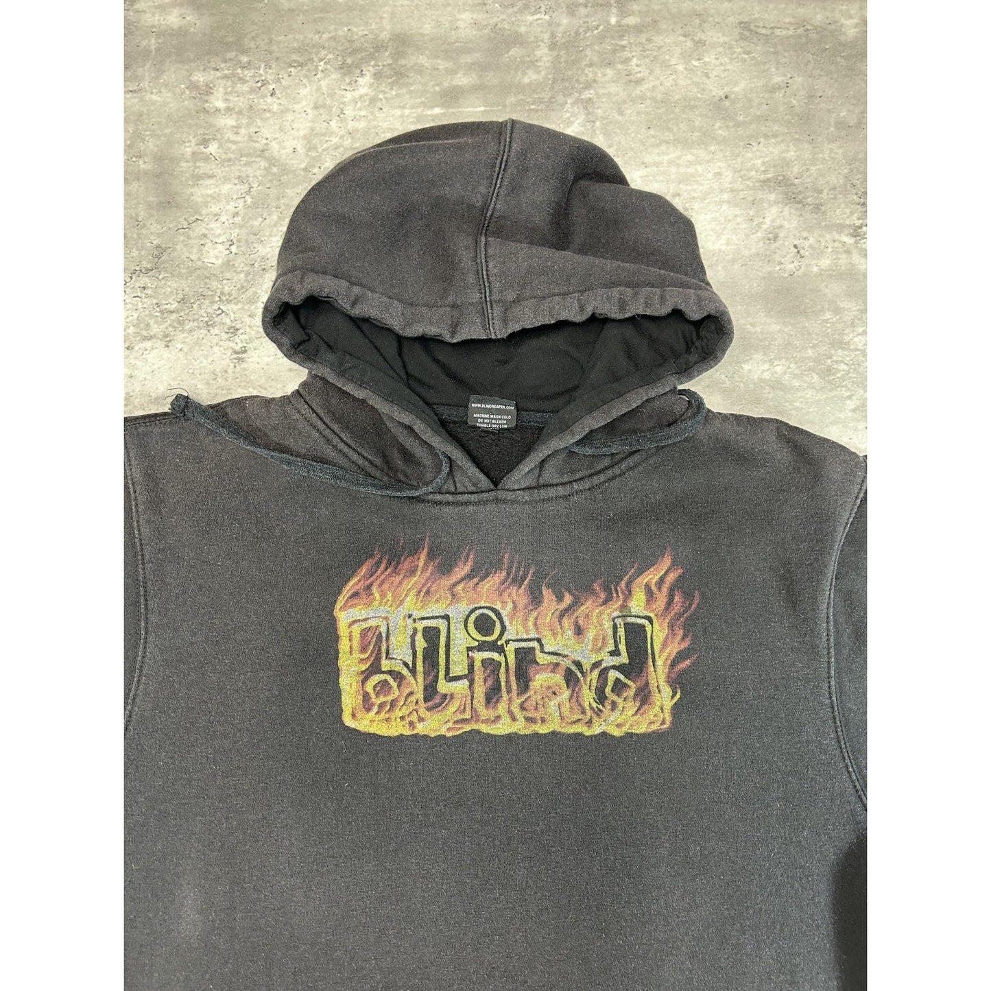 Vintage 2000s Blind Skateboards Flames Spellout Hooded Sweatshirt Size Medium