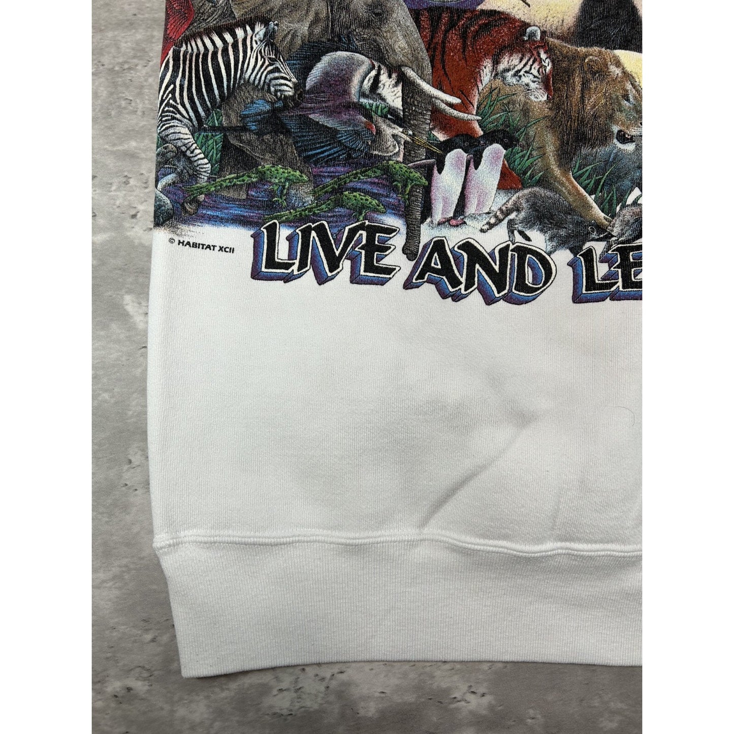 Vintage 90s Live And Let Live Nature Animal Graphic Sweatshirt Size Large