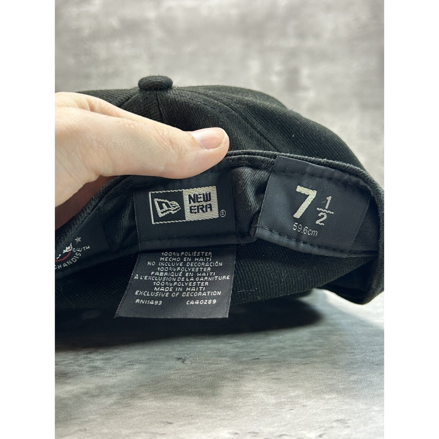New York Yankees MLB Embroidered Logo Baseball Fitted Hat 7 1/2 Black
