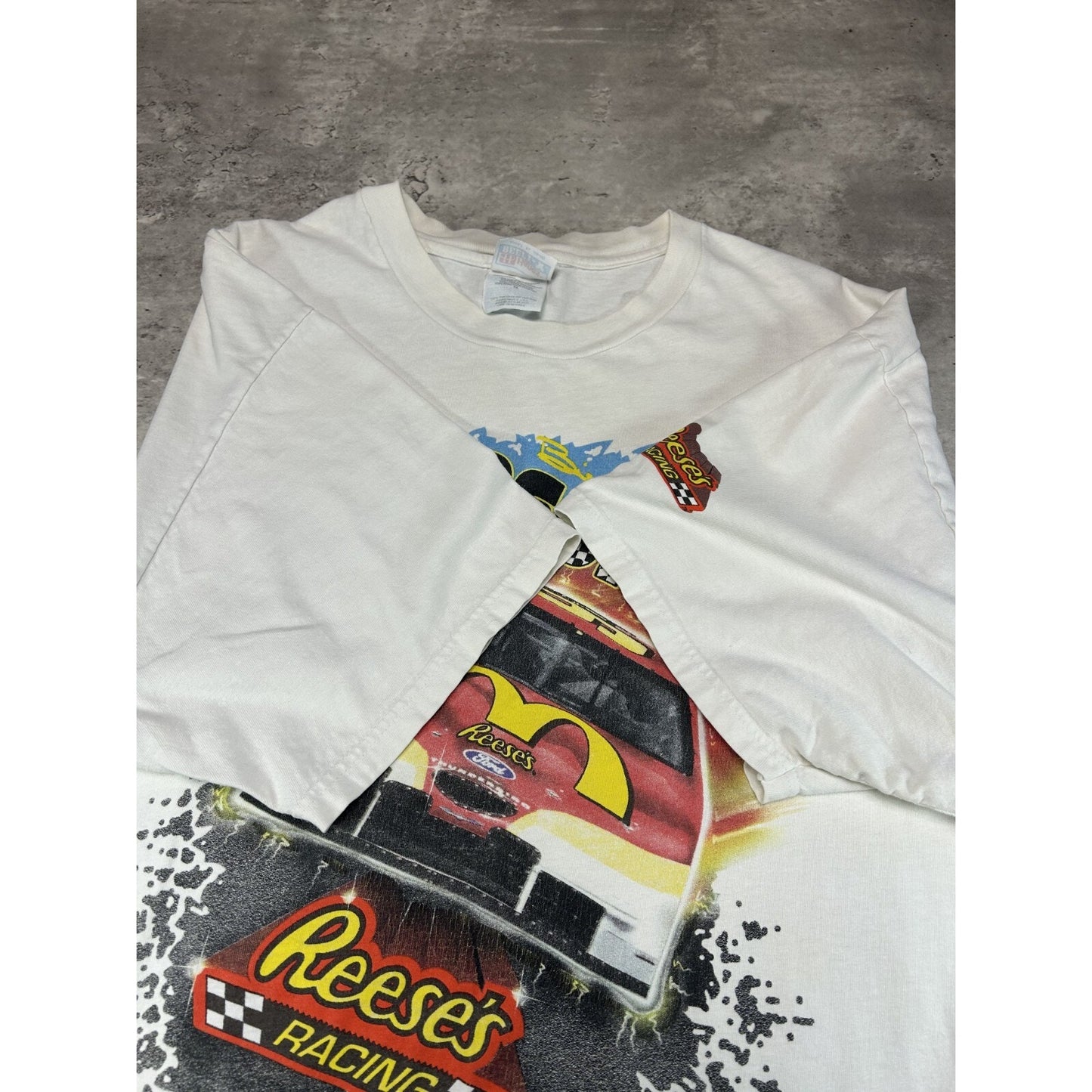 Vintage 1998 Bill Elliott #94 Reeses Racing Nascar Graphic T-Shirt Size XL White