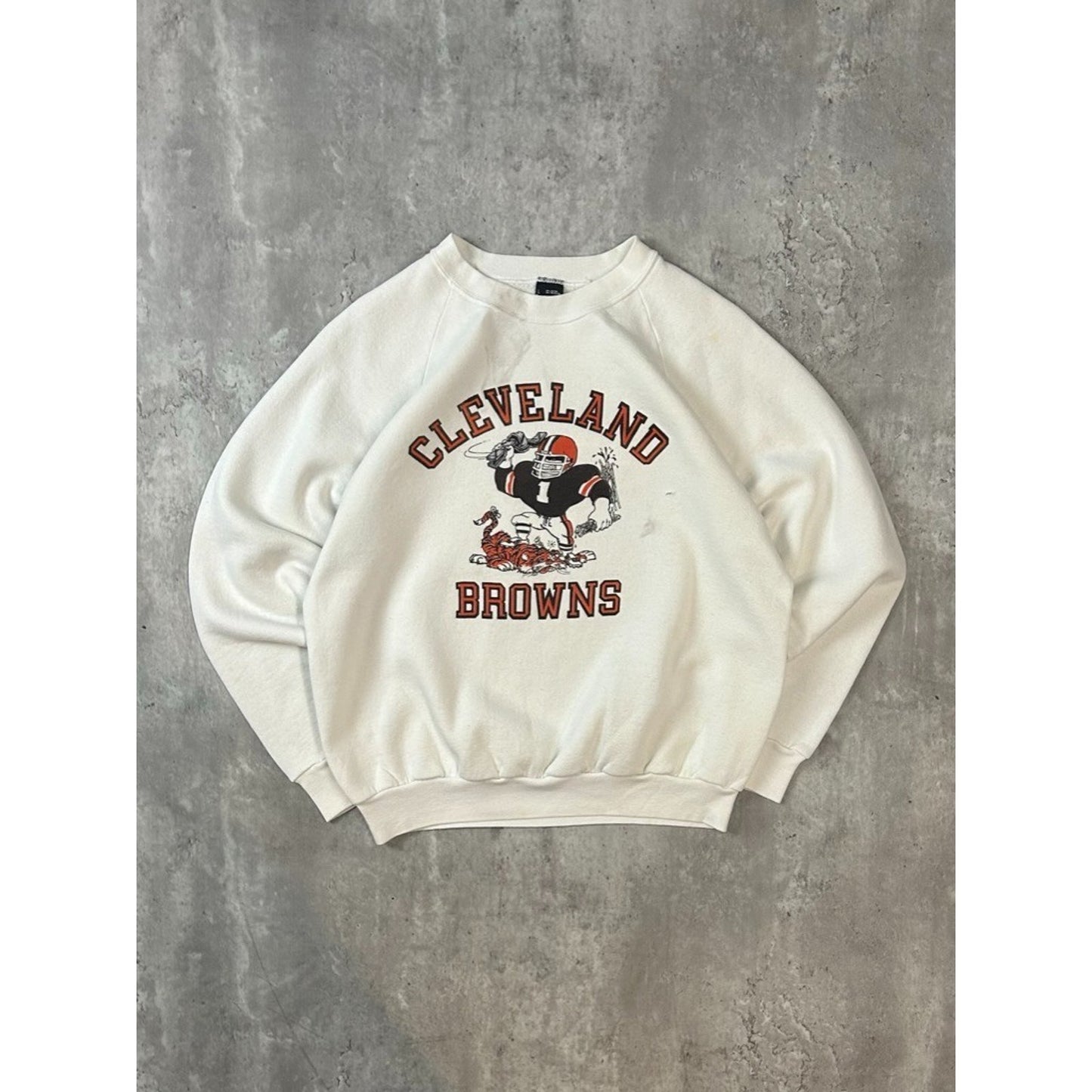 Vintage 80s/90s Cleveland Browns NFL Cartoon Player Graphic Sweatshirt Sz Large
