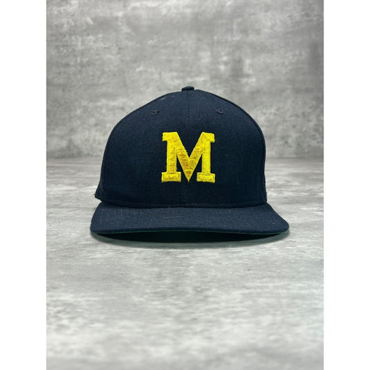 Vintage 90s Michigan Wolverines NCAA Embroidered Logo Snapback Hat OSFA