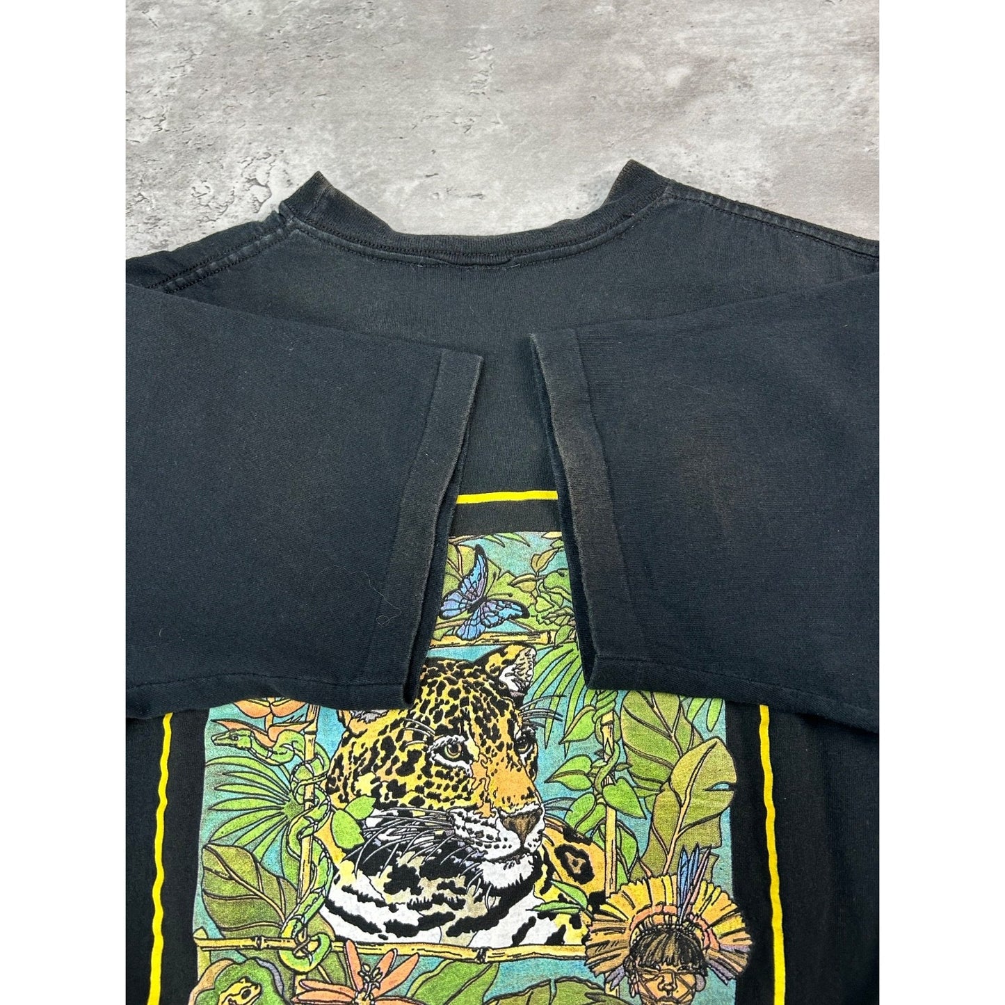 Vintage 90s WWF Every Piece Is Necessary Animal Preservation T-Shirt Sz Medium