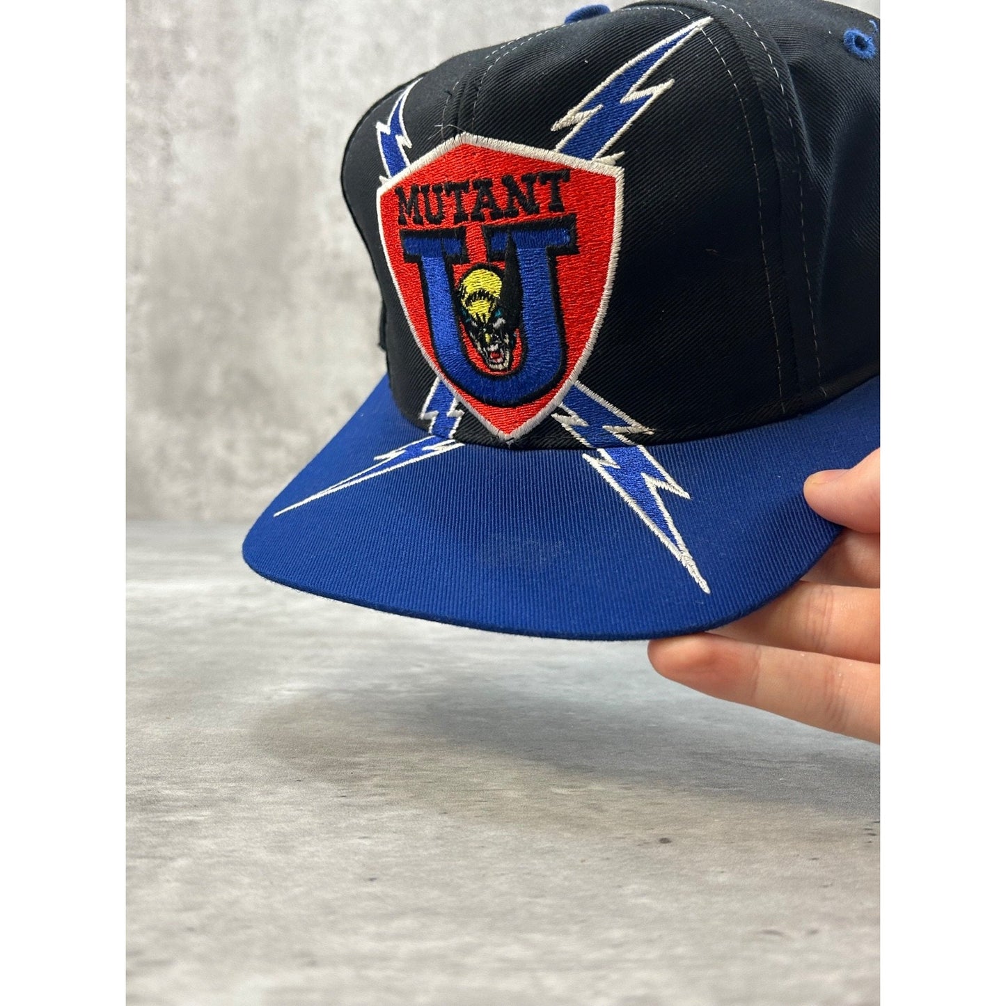 Vintage 90s X-Men Mutant U Wolverines Embroidered Comic Snapback Hat OSFA