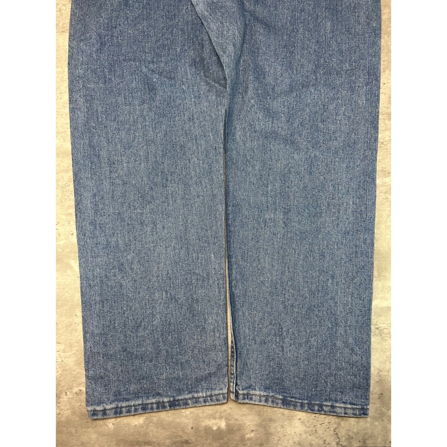 Vintage Wrangler Authentic Jeans Medium Wash Denim Pants Size 42