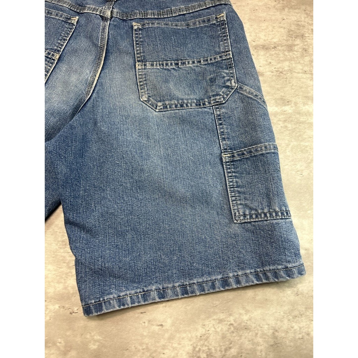 Vintage Lee Dungaree Medium Wash Denim Workwear Carpenter Shorts Size 32 Blue