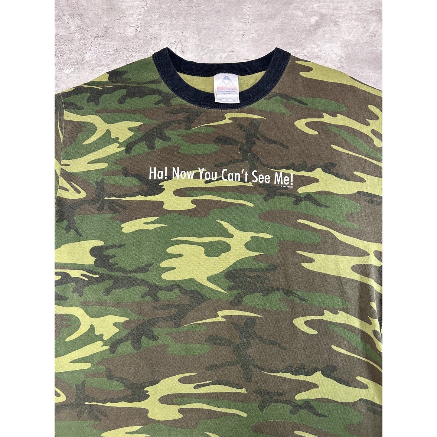 Vintage 2001 Ha! Now You Cant See Me! Comedy Slogan Spellout Camo T-Shirt Sz L
