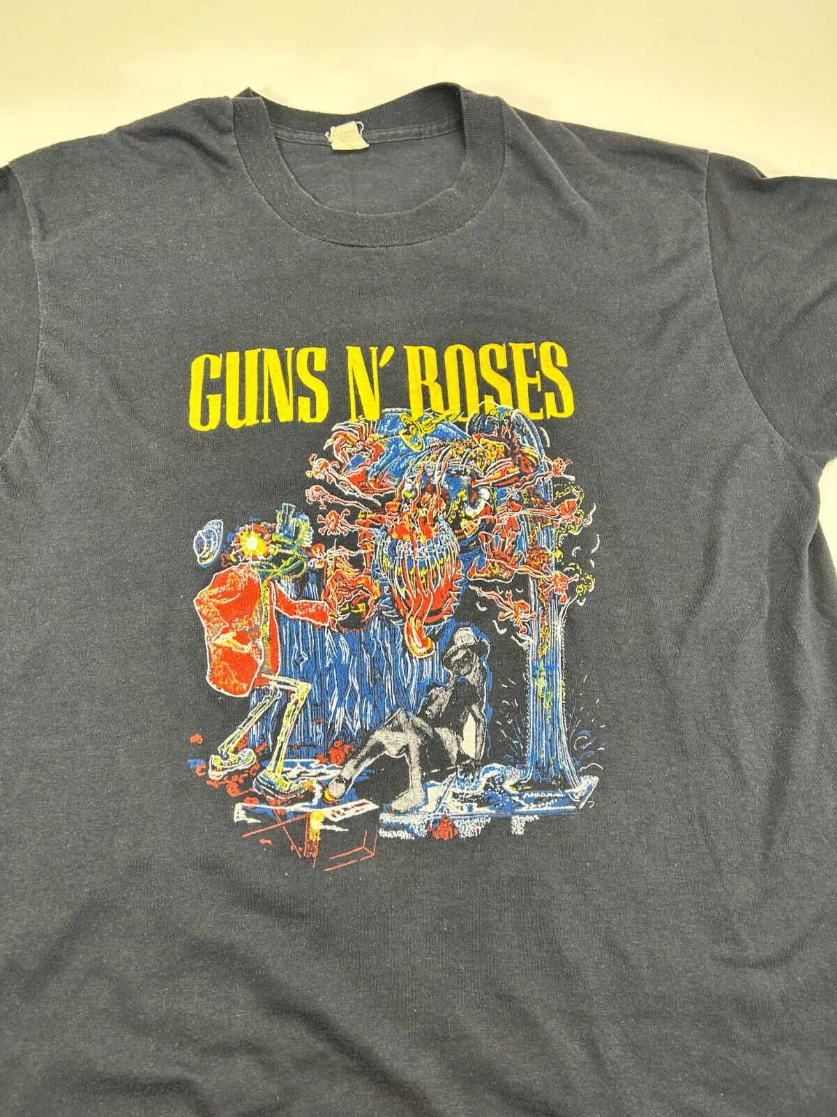 Vintage 80s Guns & Roses Use Your Illusion Tour Rock And Roll Music T-Shirt Size Large