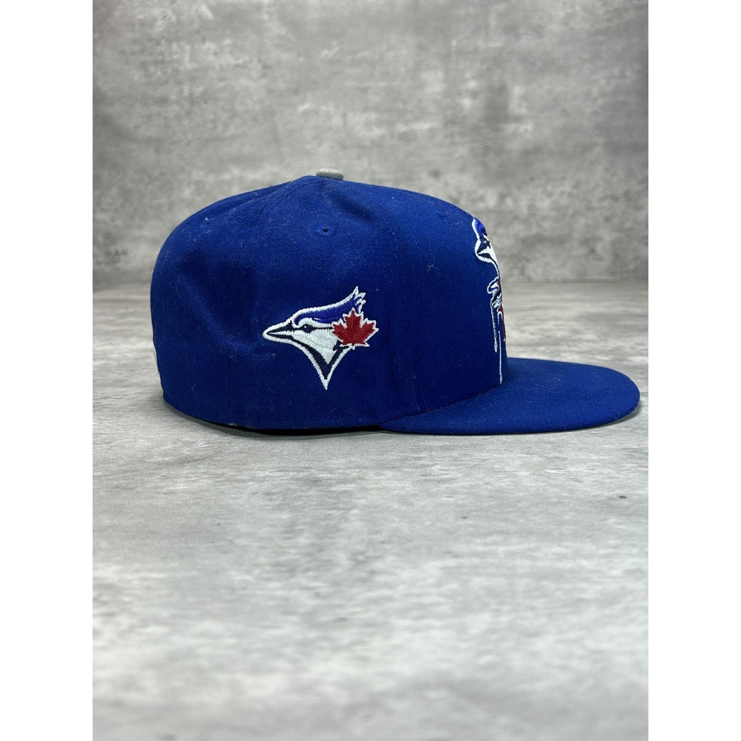 Toronto Blue Jays MLB Embroidered Melting Logo Baseball Fitted Hat 7 3/8 Blue