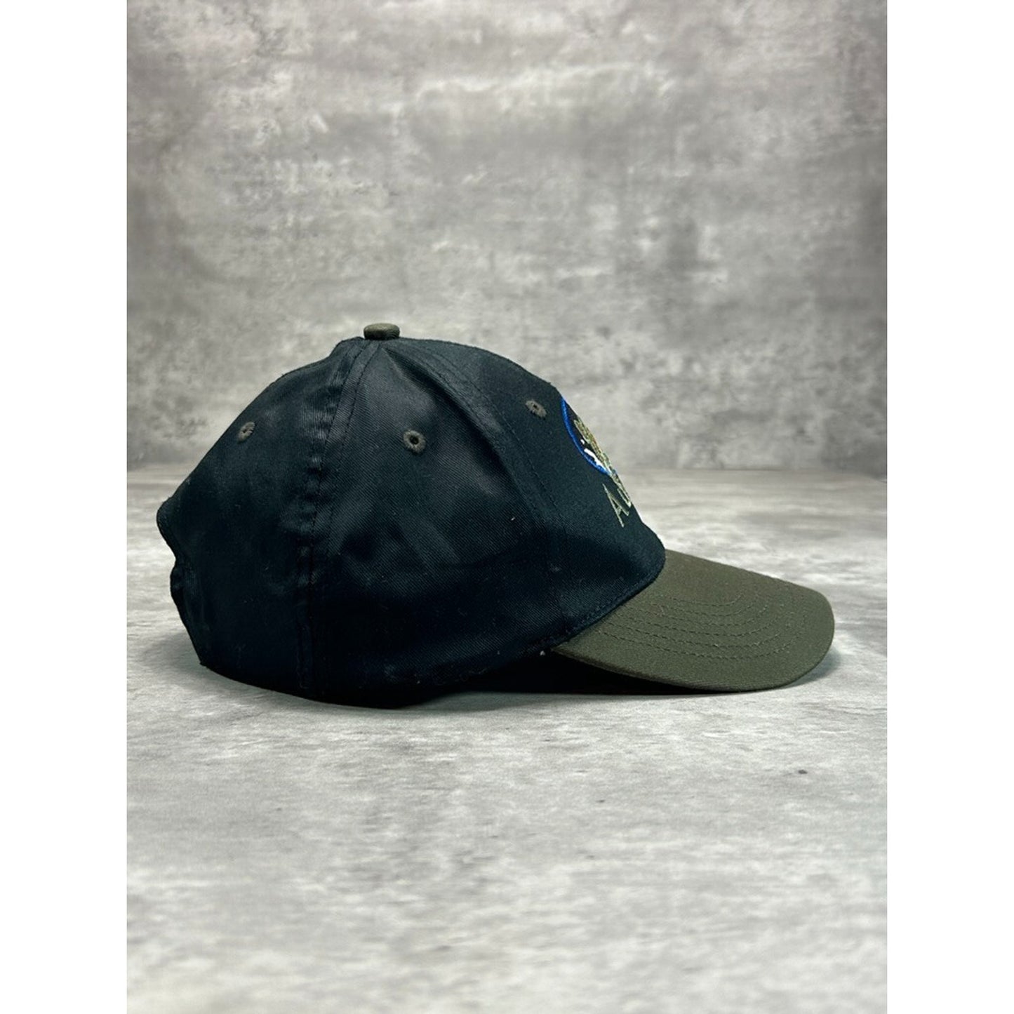Vintage Bissen Tavern Bald Eagle Embroidered Trucker Snapback Hat OSFA Black