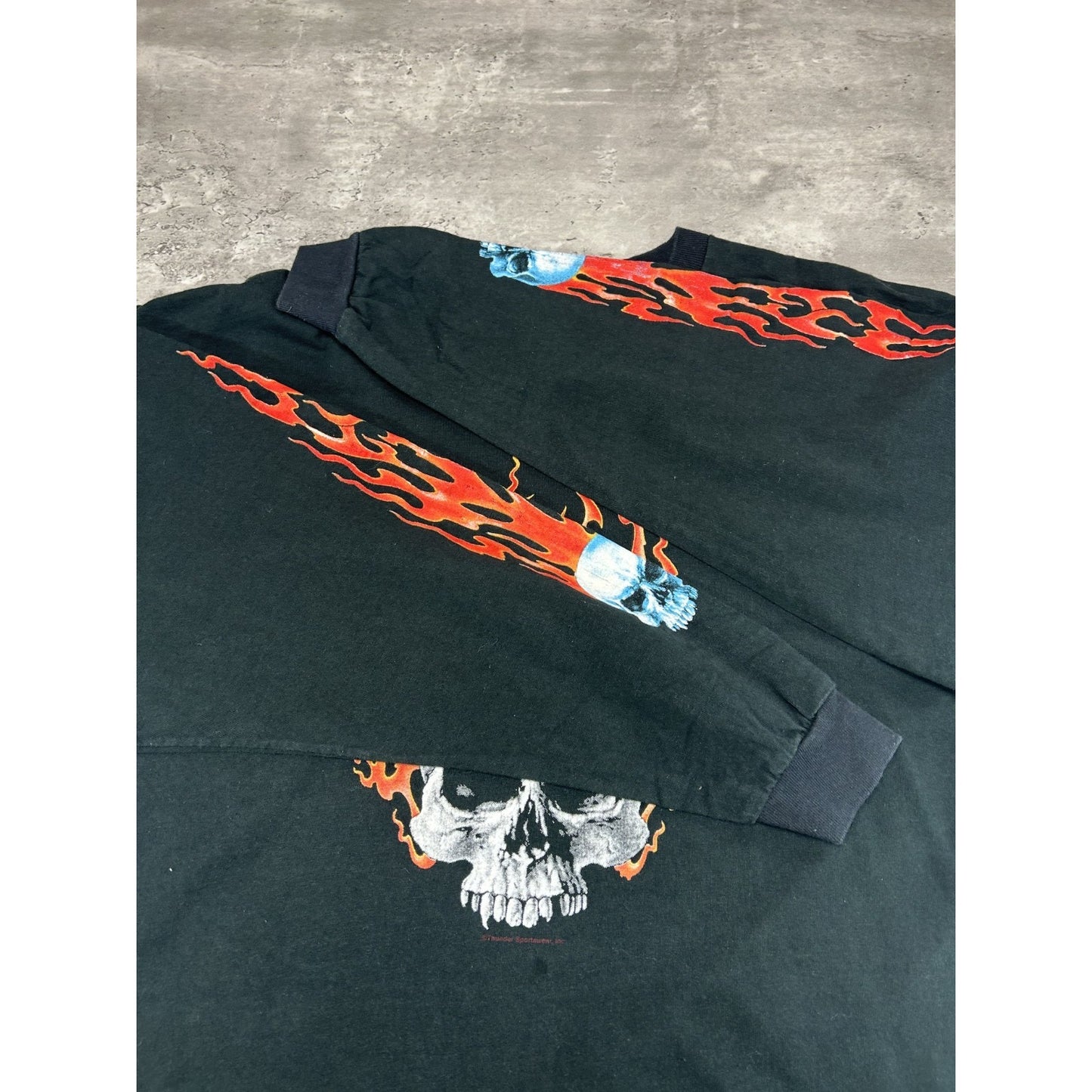 Vintage 2000s Flaming Skull Graphic Long Sleeve T-Shirt Size 2XL Black
