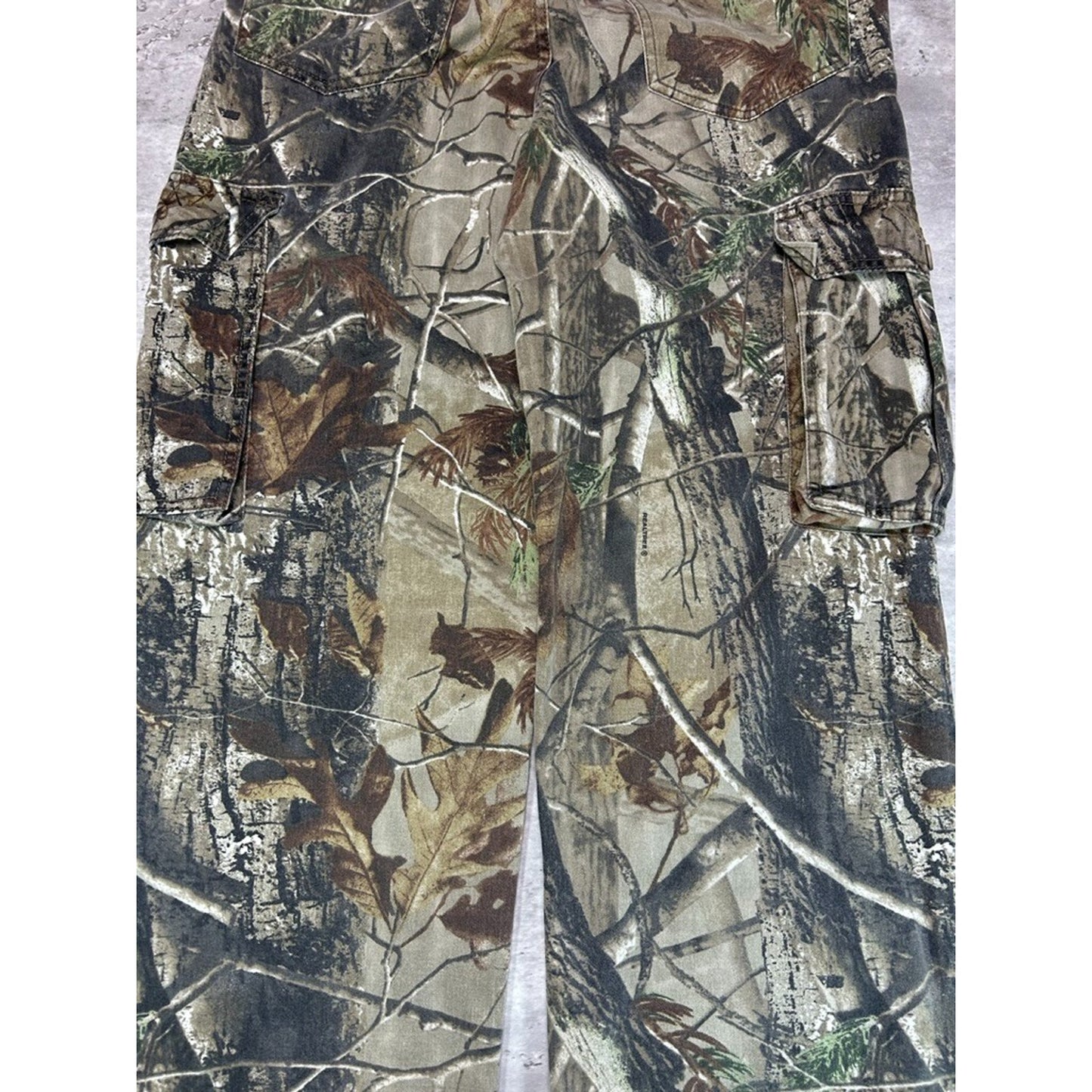 Vintage Realtree AP Tree Camo Hunting Cargo Pants Size 34