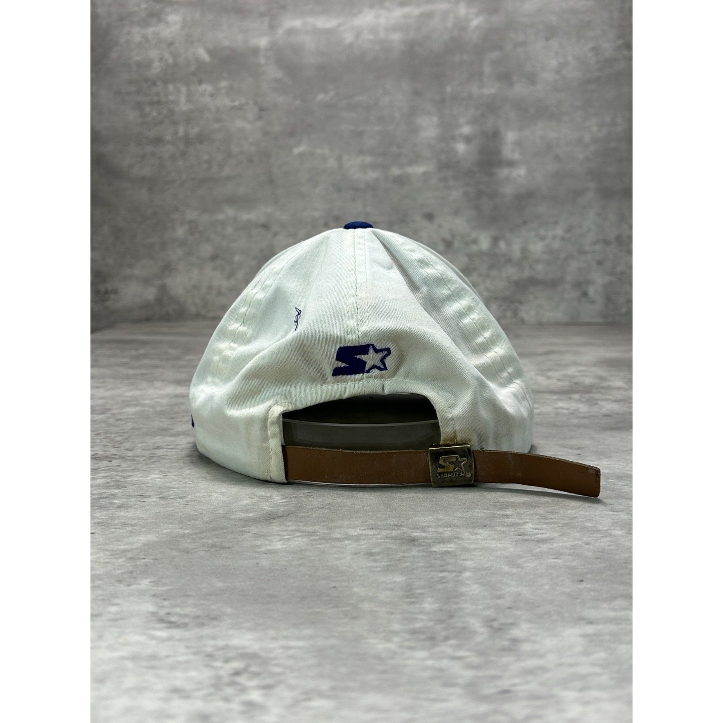 Vintage Toronto Blue Jays MLB Embroidered Logo Baseball Strapback Hat OSFA