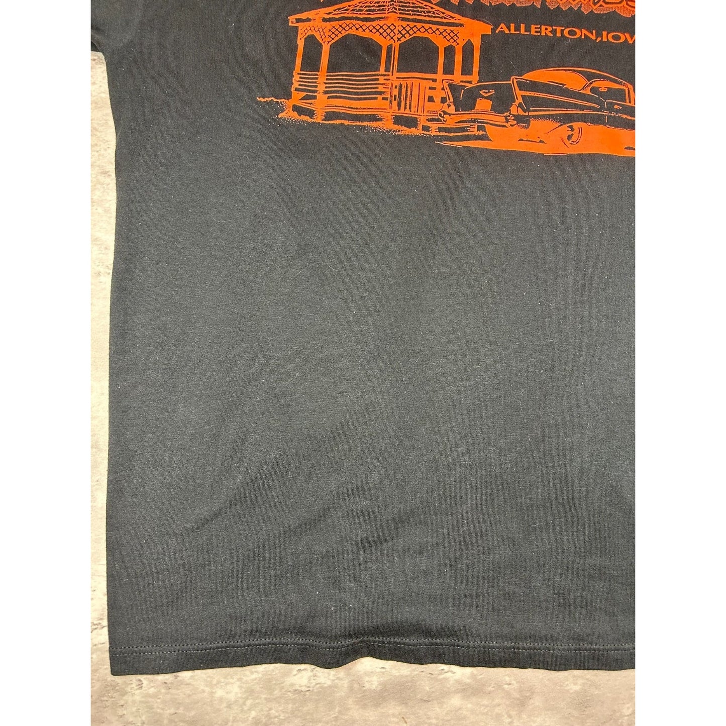 Vintage Southern Iowa Car Graphic Destination T-Shirt Size XL Black