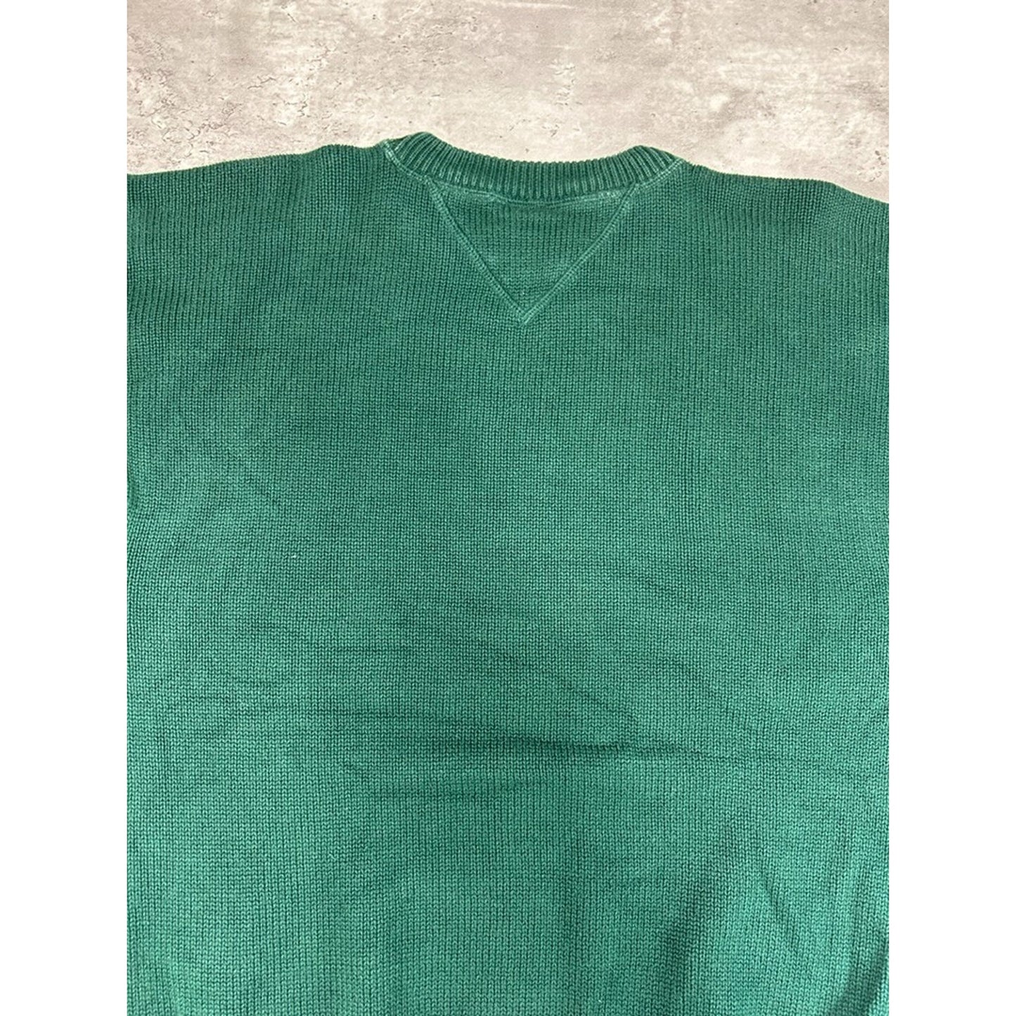 Vintage Tommy Hilfiger Embroidered Crest Pullover Sweater Size Large Green