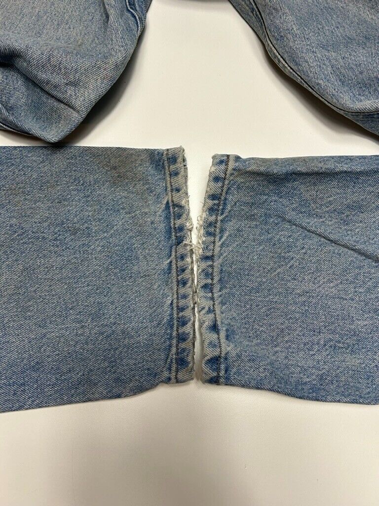 Vintage Carhartt Relaxed Fit Medium Wash Denim Workwear Pants Size 36
