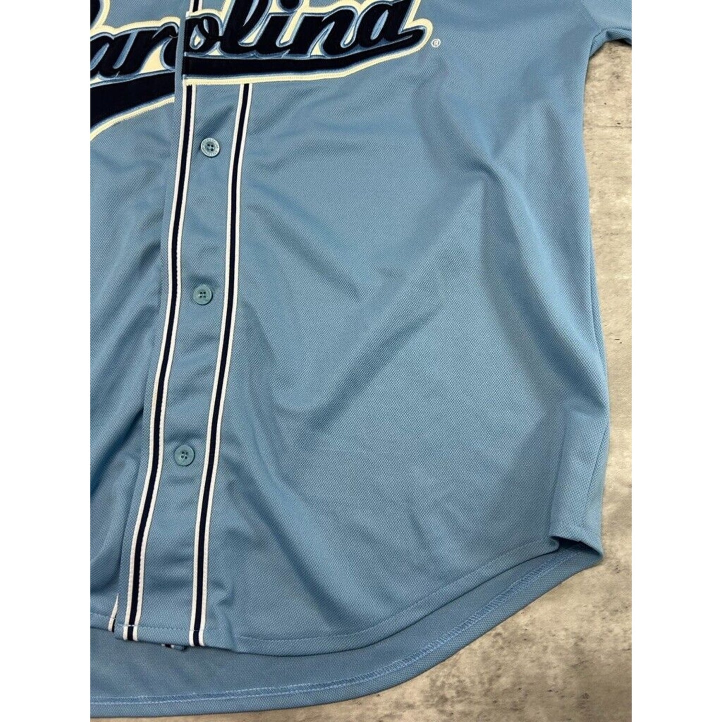 Vintage UNC Tarheels NCAA Tailsweep Script Spell Out Baseball Jersey Size XL