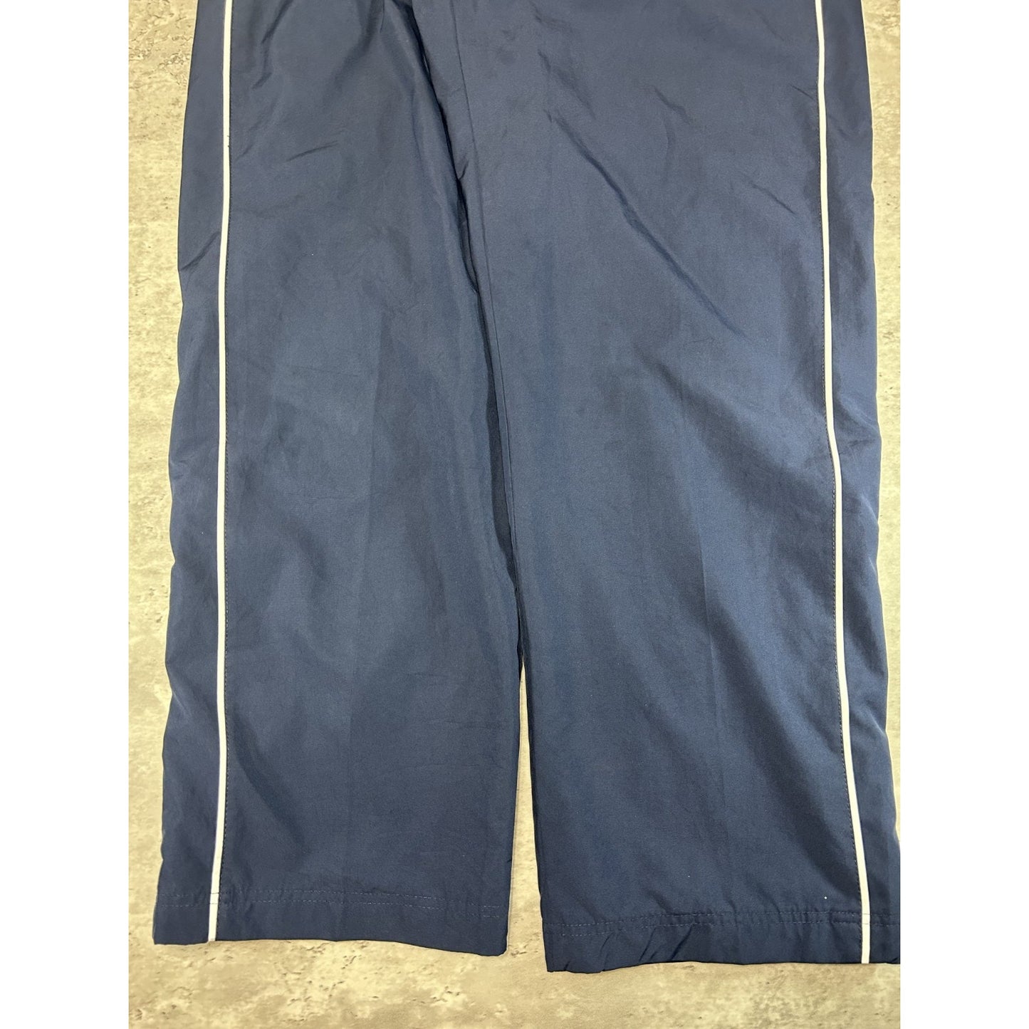 Vintage 2000s Nike Embroidered Swoosh Nylon Track Pants Size Large