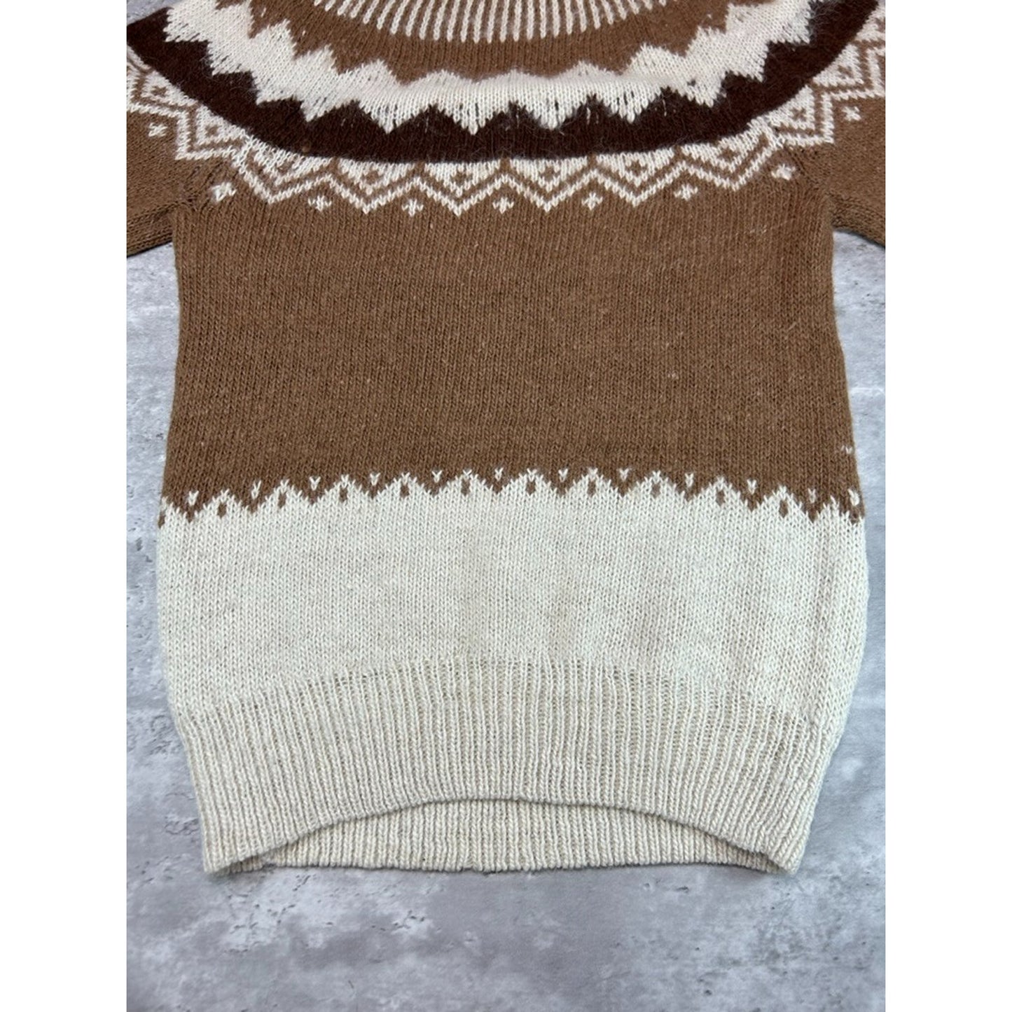 Vintage 1970s San Francisco Abstract Striped Heavyweight Knit Sweater Size Large