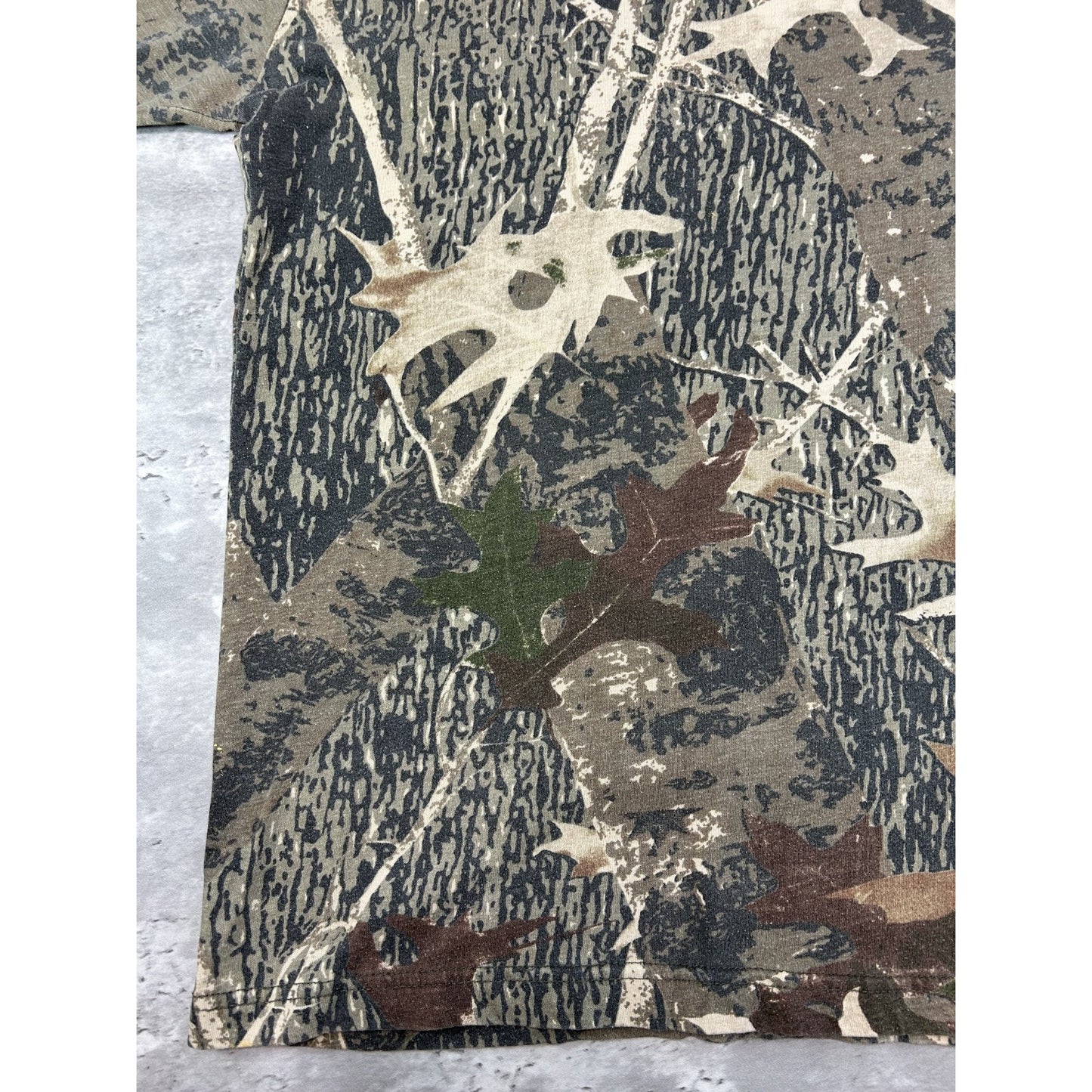 Vintage Old Mill Tree Camo Pocket Long Sleeve Hunting T-Shirt Size XL