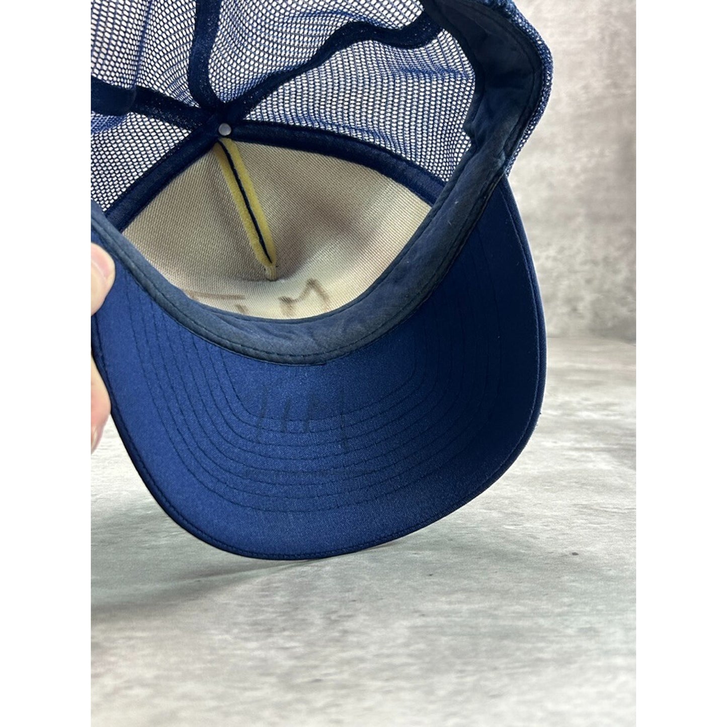 Vintage 80s/90s BB Graphic Trucker Snapback Hat OSFA Blue