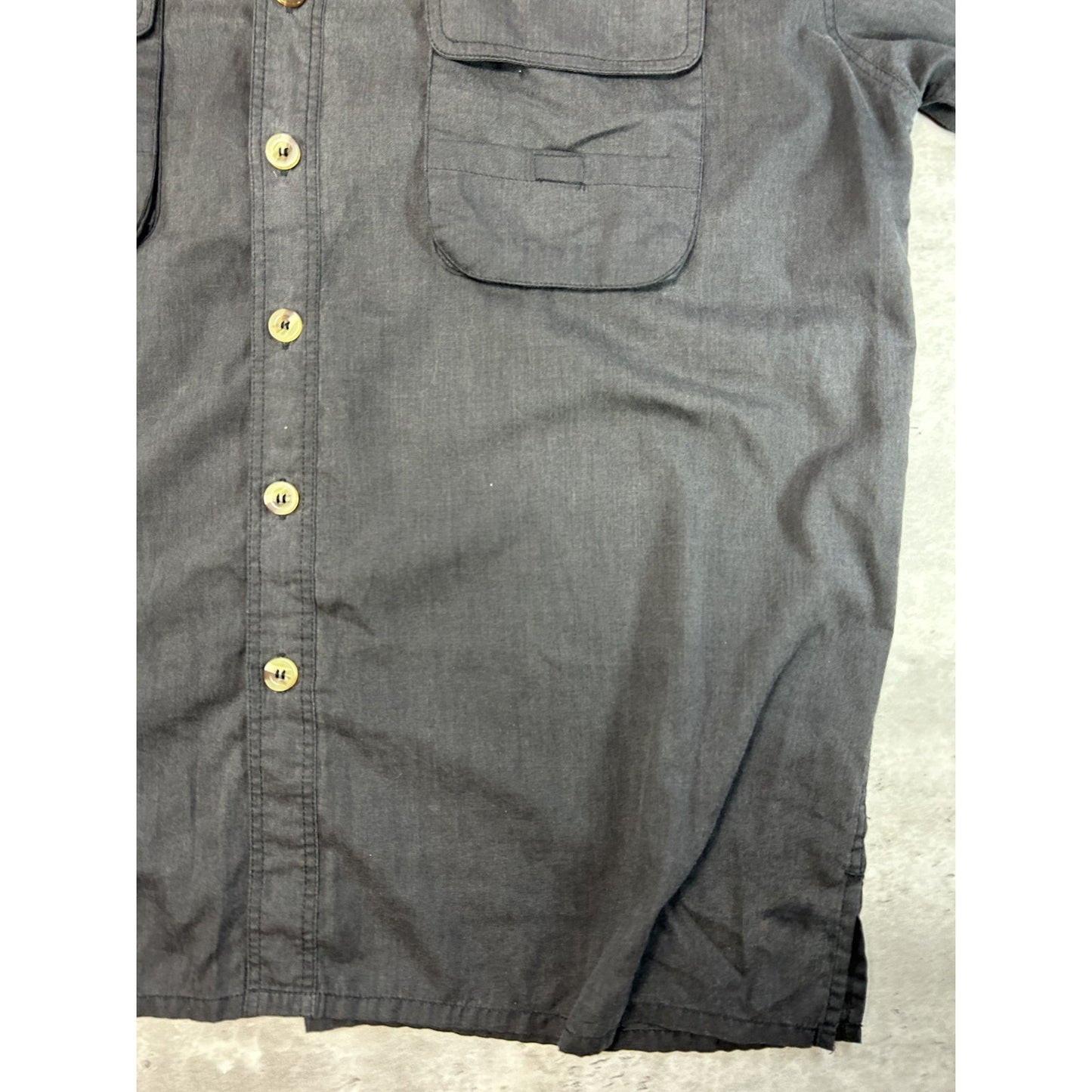 Vintage Large Mouth Bass Embroidered Fish Long Sleeve Button Up Shirt Size Large