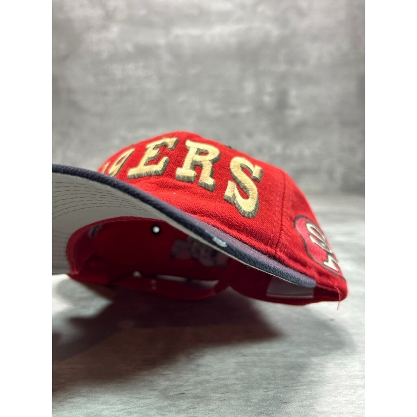 Vintage 90s San Francisco 49ers NFL Embroidered Spellout Snapback Hat OSFA