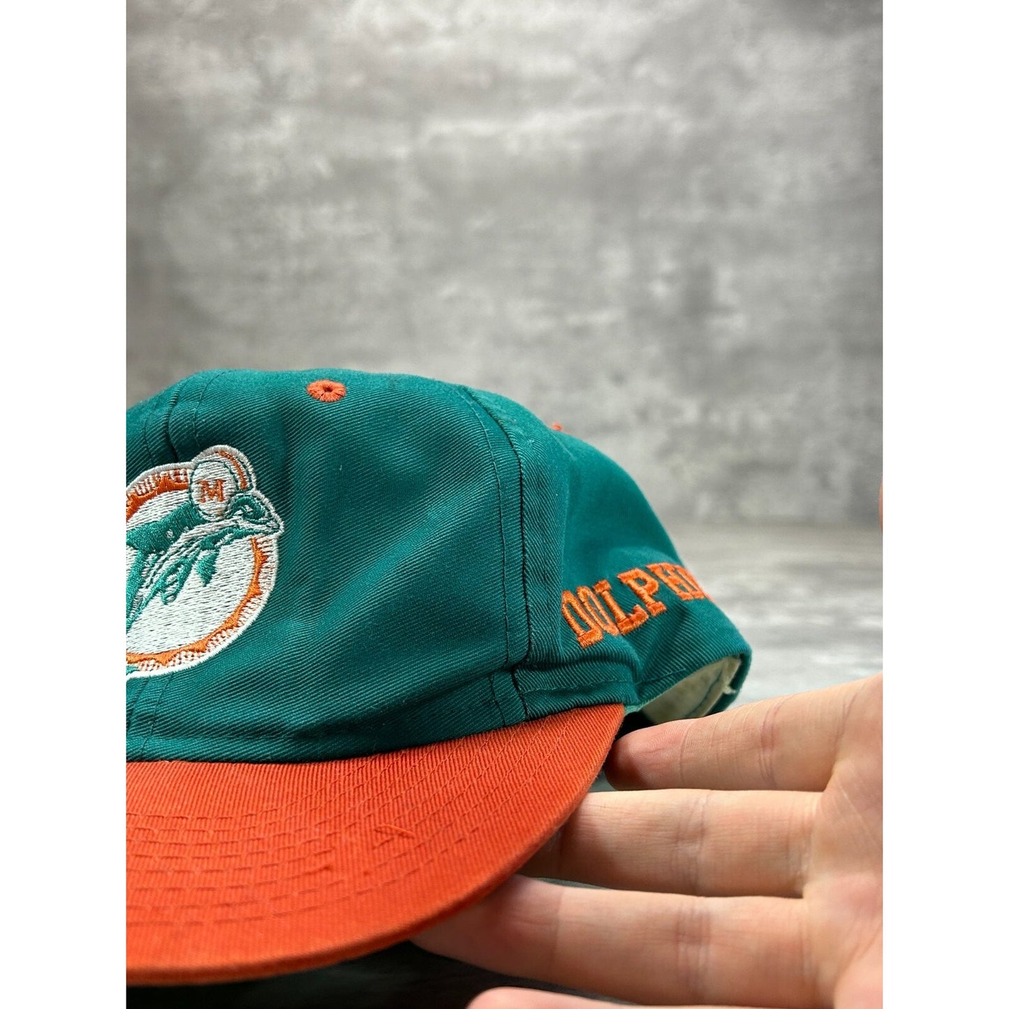 Vintage 90s Miami Dolphins NFL Embroidered Logo Football Snapback Hat OSFA