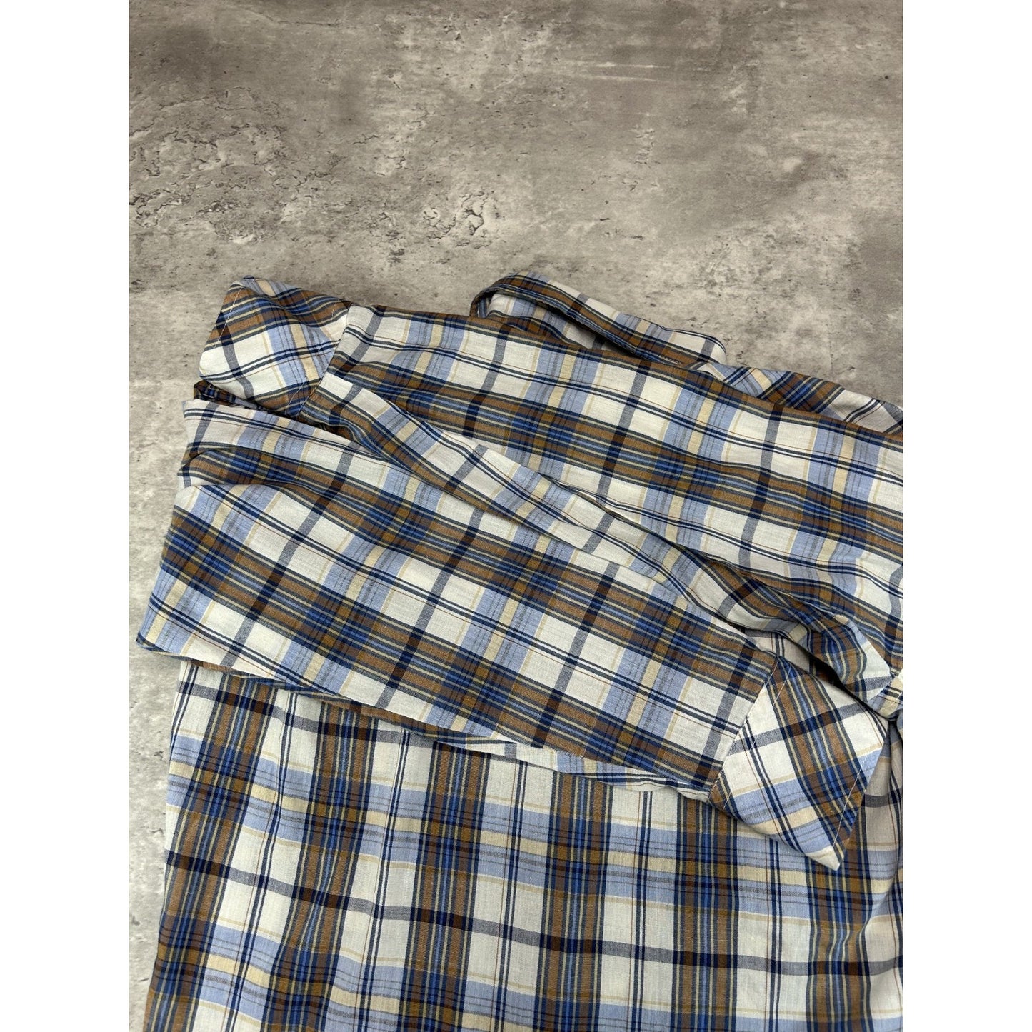 Vintage 1970s/80s JCPenny Plaid Print Reworked Cropped Button Up Shirt Sz Medium