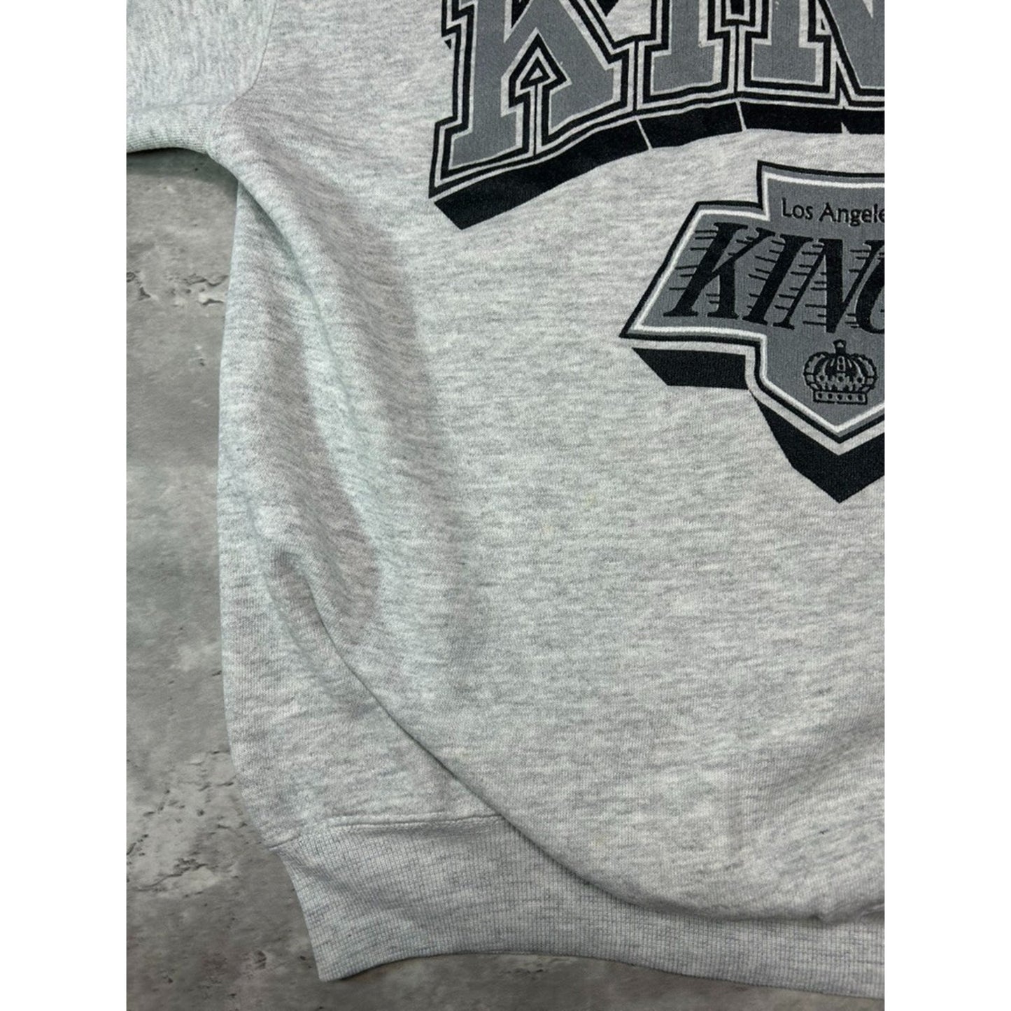 Vintage 1991 Los Angeles Kings NHL Graphic Spellout Hockey Sweatshirt Size XL