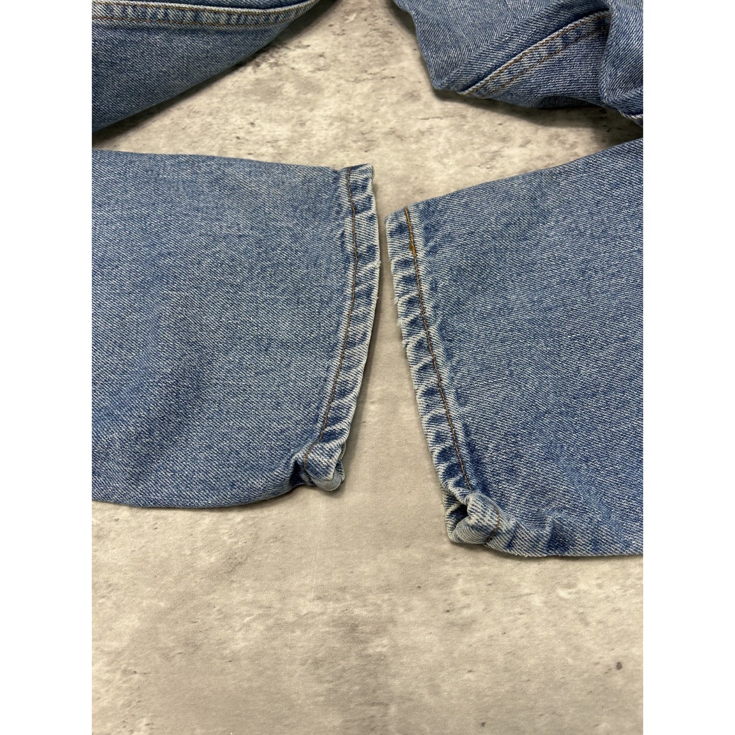 Vintage 90s Levis 550 Red Tab Light Wash Denim Pants Size 36 Blue