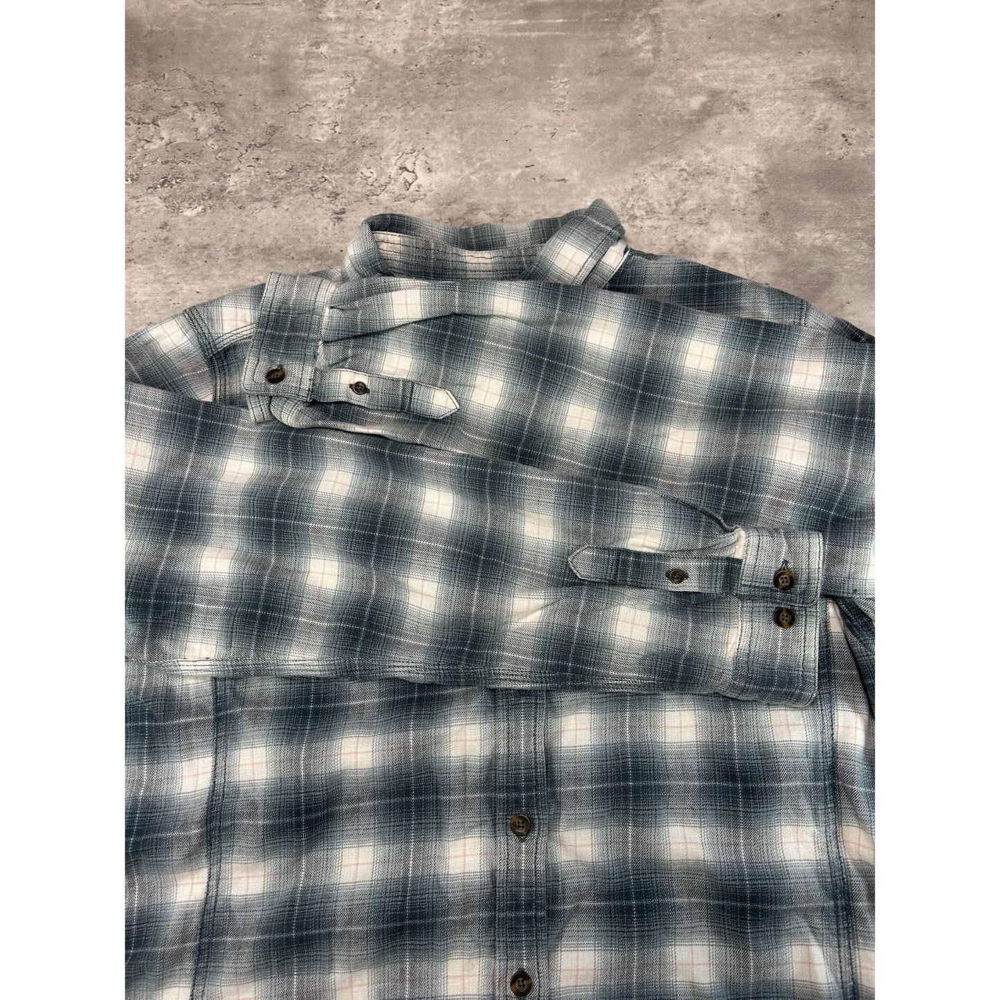 Vintage Womens Carhartt Workwear Plaid Long Sleeve Workwear Button Up Shirt 2XL