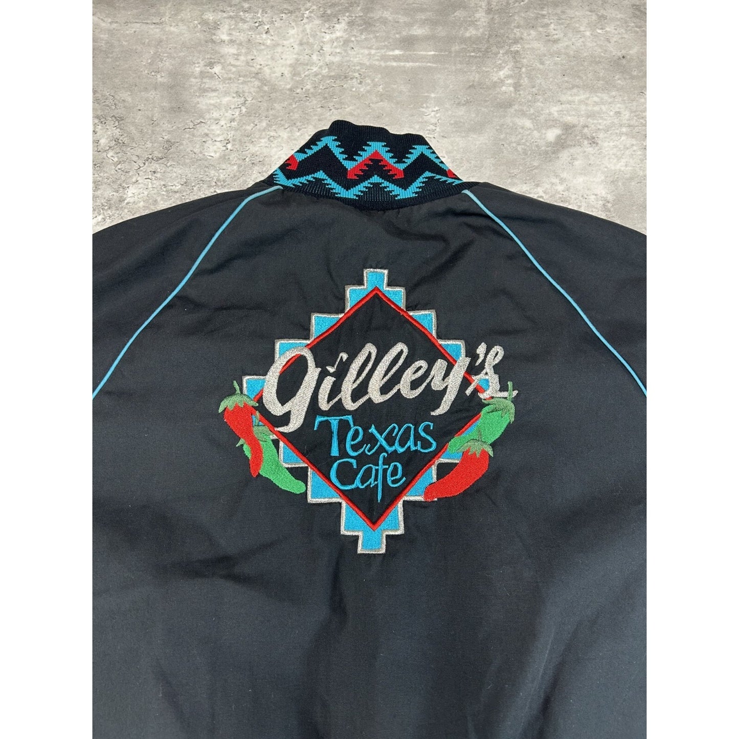 Vintage 80s Gilleys Texas Cafe Aztec Print Cropped Light Jacket Size Large