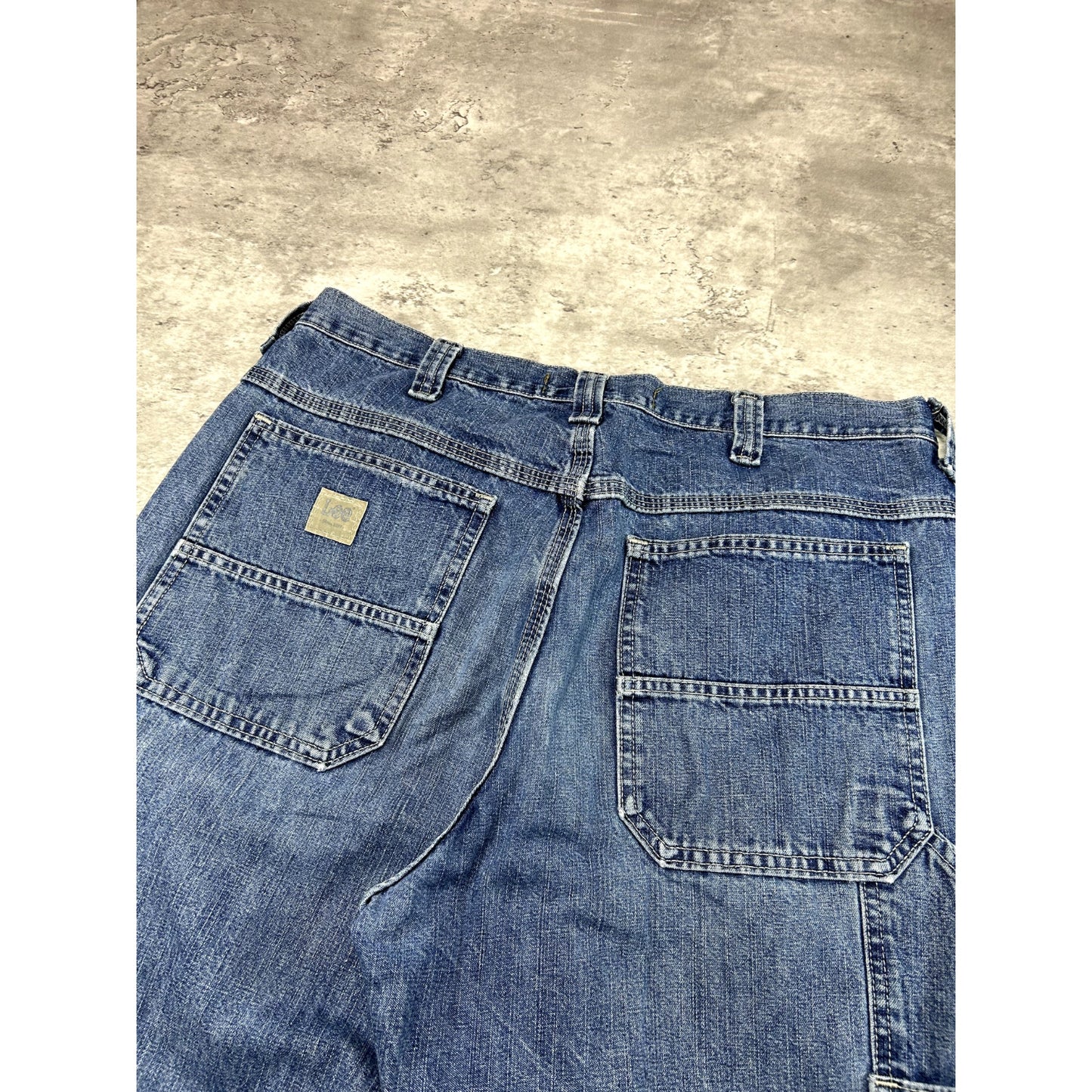 Vintage Lee Medium Wash Work Wear Carpenter Pants Size 34W Blue