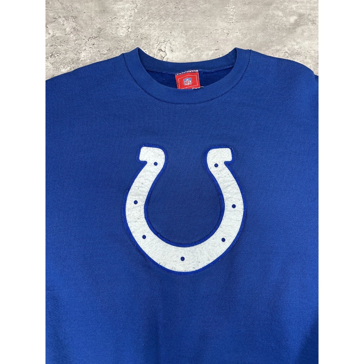 Vintage Indianapolis Colts NFL Embroidered Logo Football Sweatshirt Size XL Blue